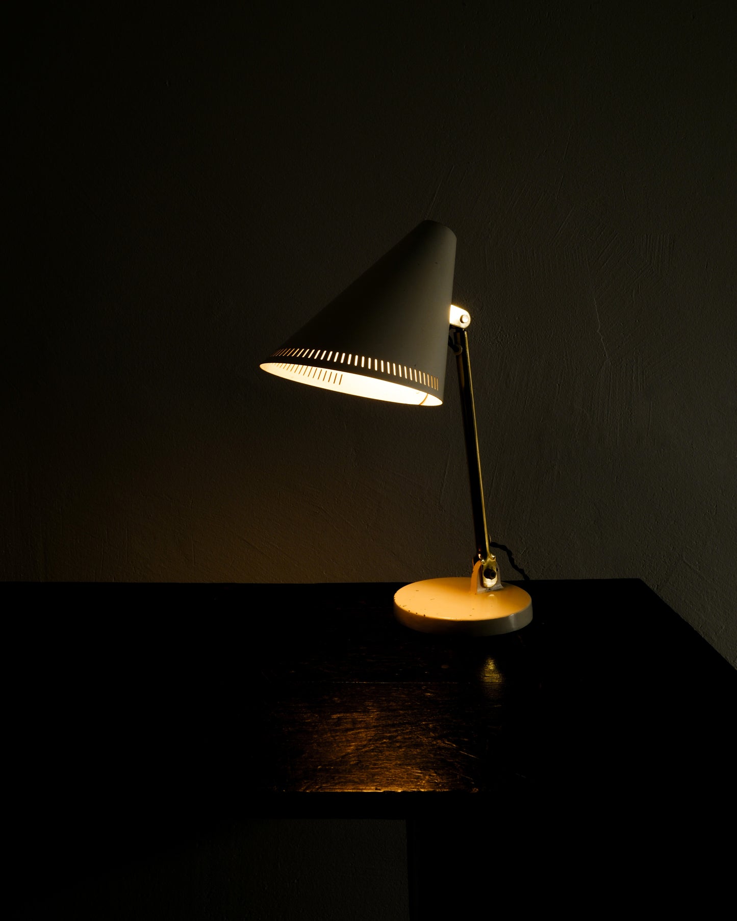 PAAVO TYNELL "9222" DESK LAMP, 1940s