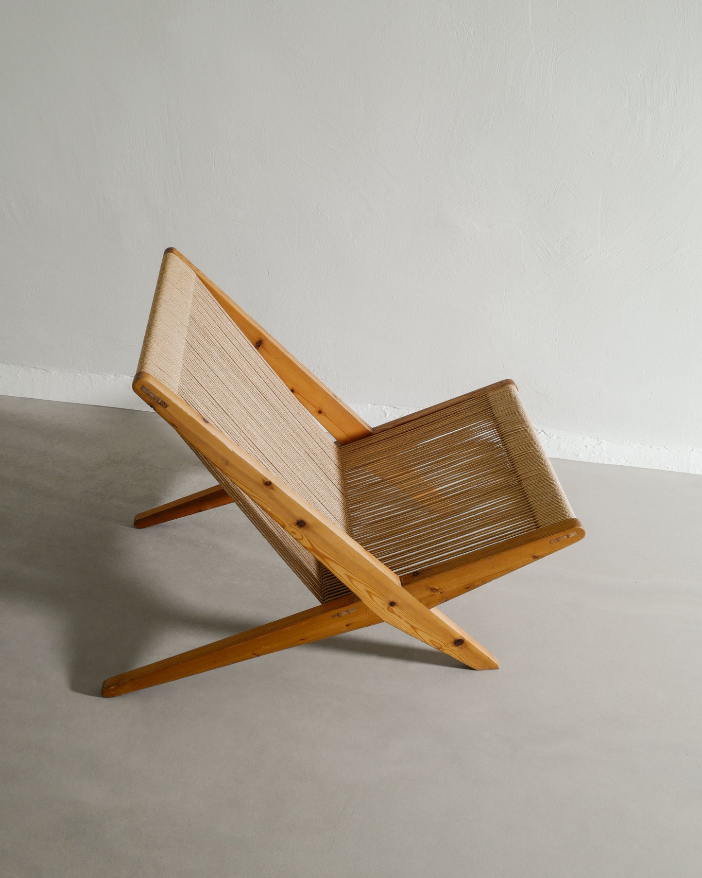 DANISH PINE & FLAGLINE CHAIR, 1960s