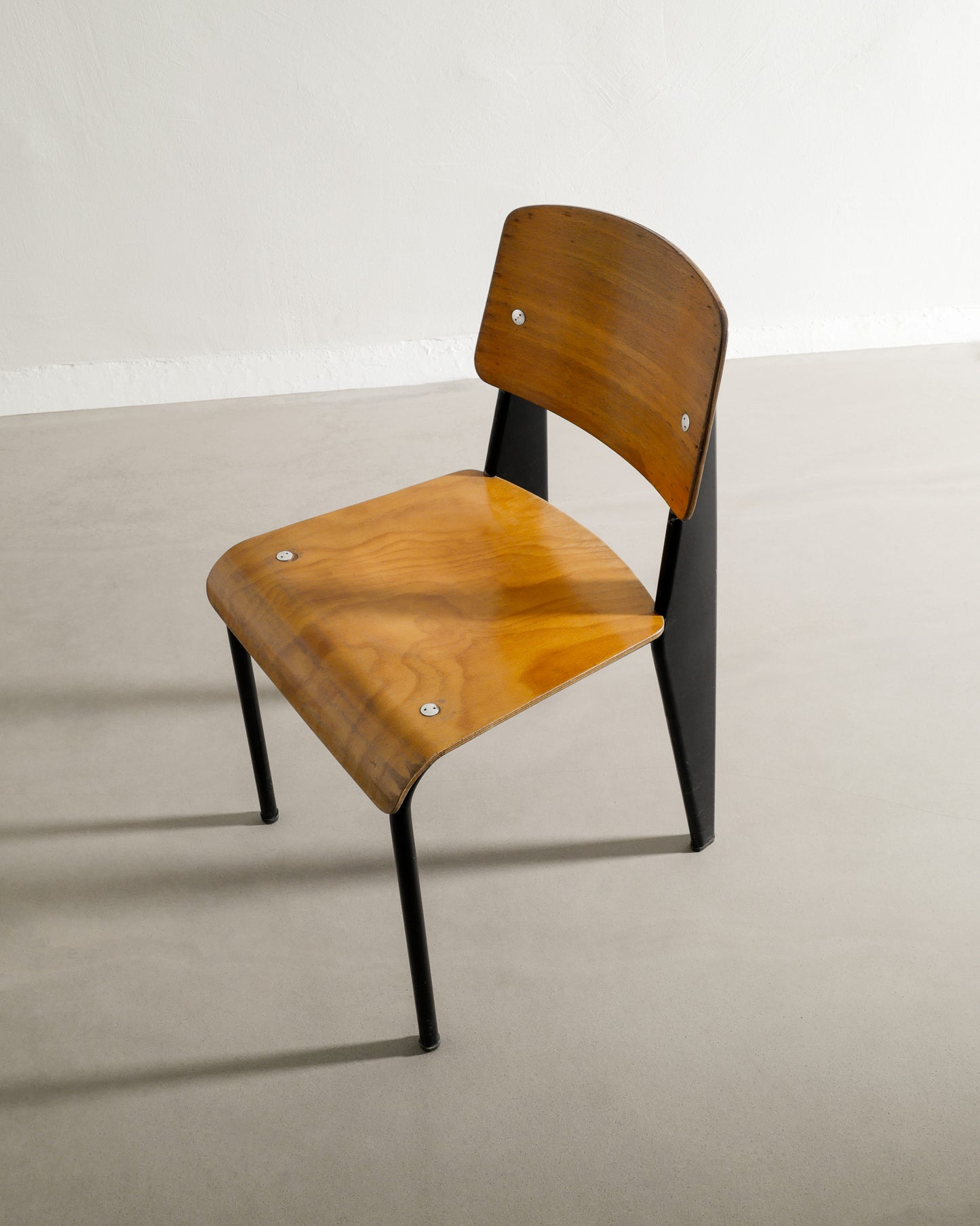 JEAN PROUVÉ "METROPOLE 305" CHAIR, 1950s