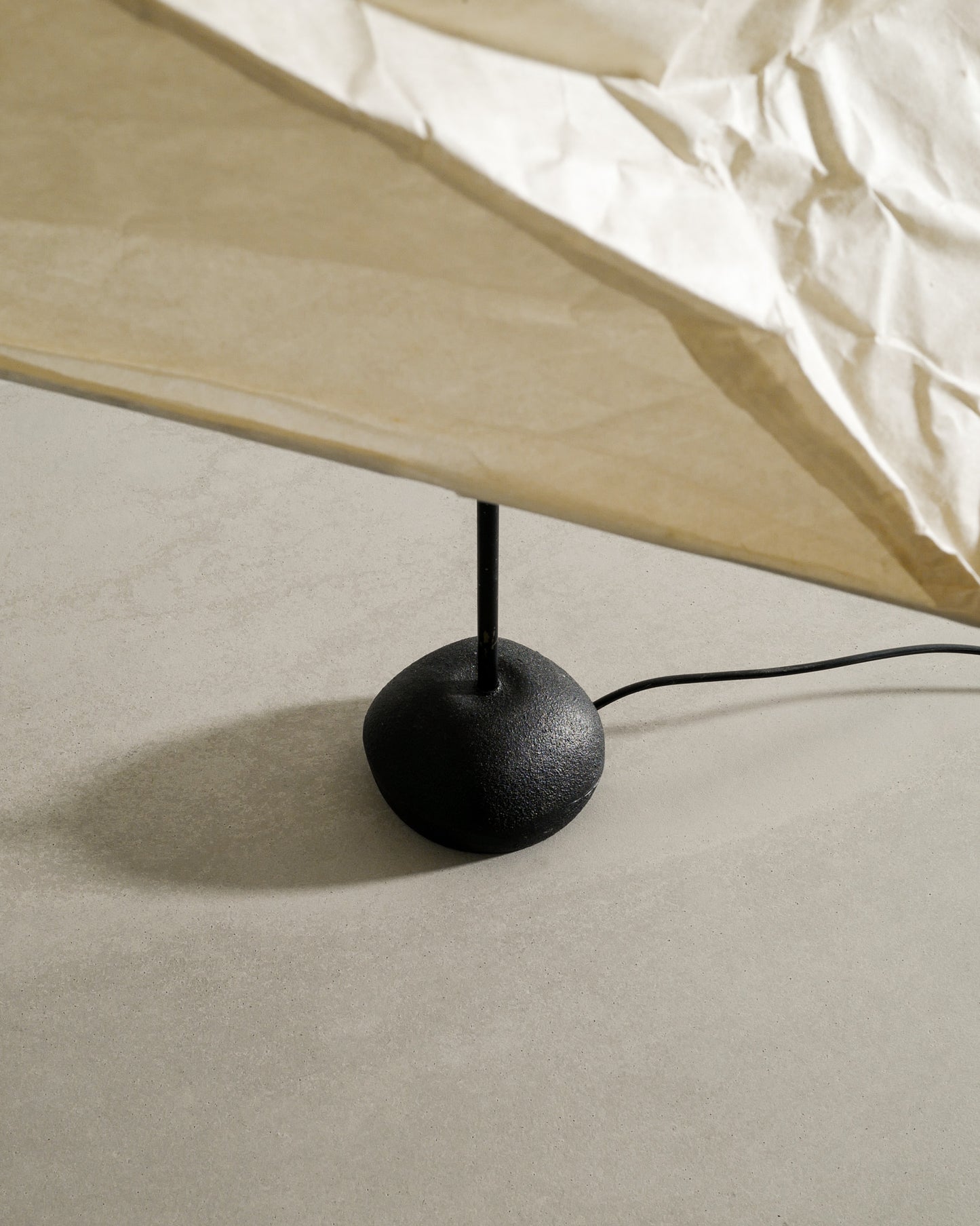 ISAMU NOGUCHI "L4" FLOOR LAMP, 1950s