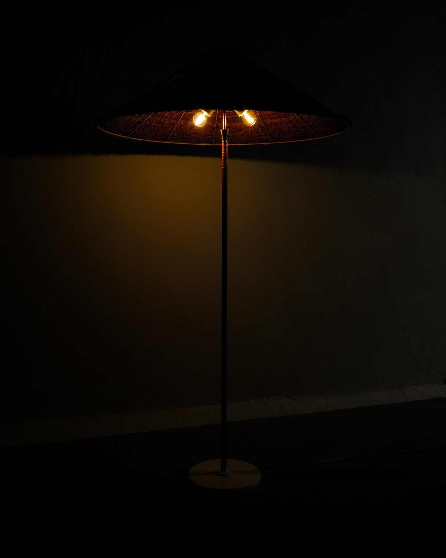 FINNISH FLOOR LAMP BY ITSU, 1940s