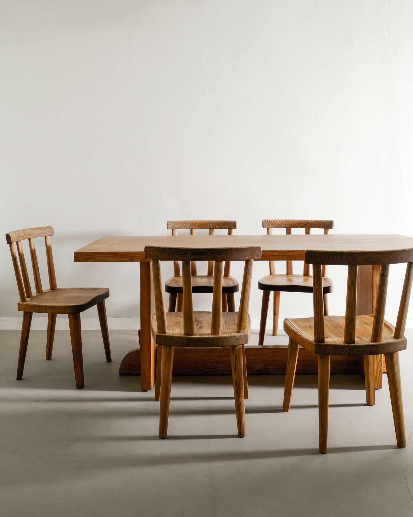 AXEL EINAR HJORTH "LOVÖ" DINING TABLE, 1930s