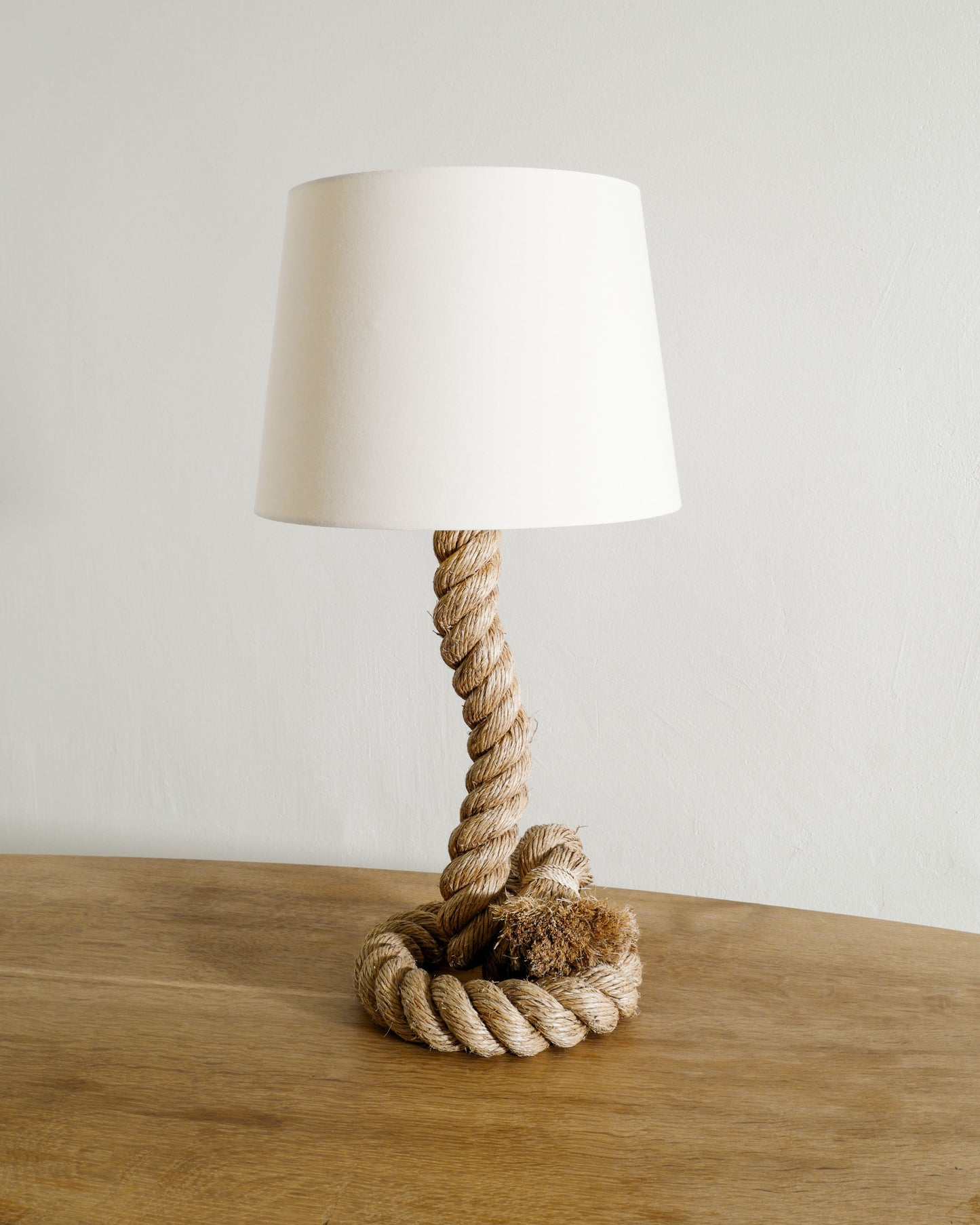 ROPE LAMP BY ADRIEN AUDOUX & FRIDA MINET