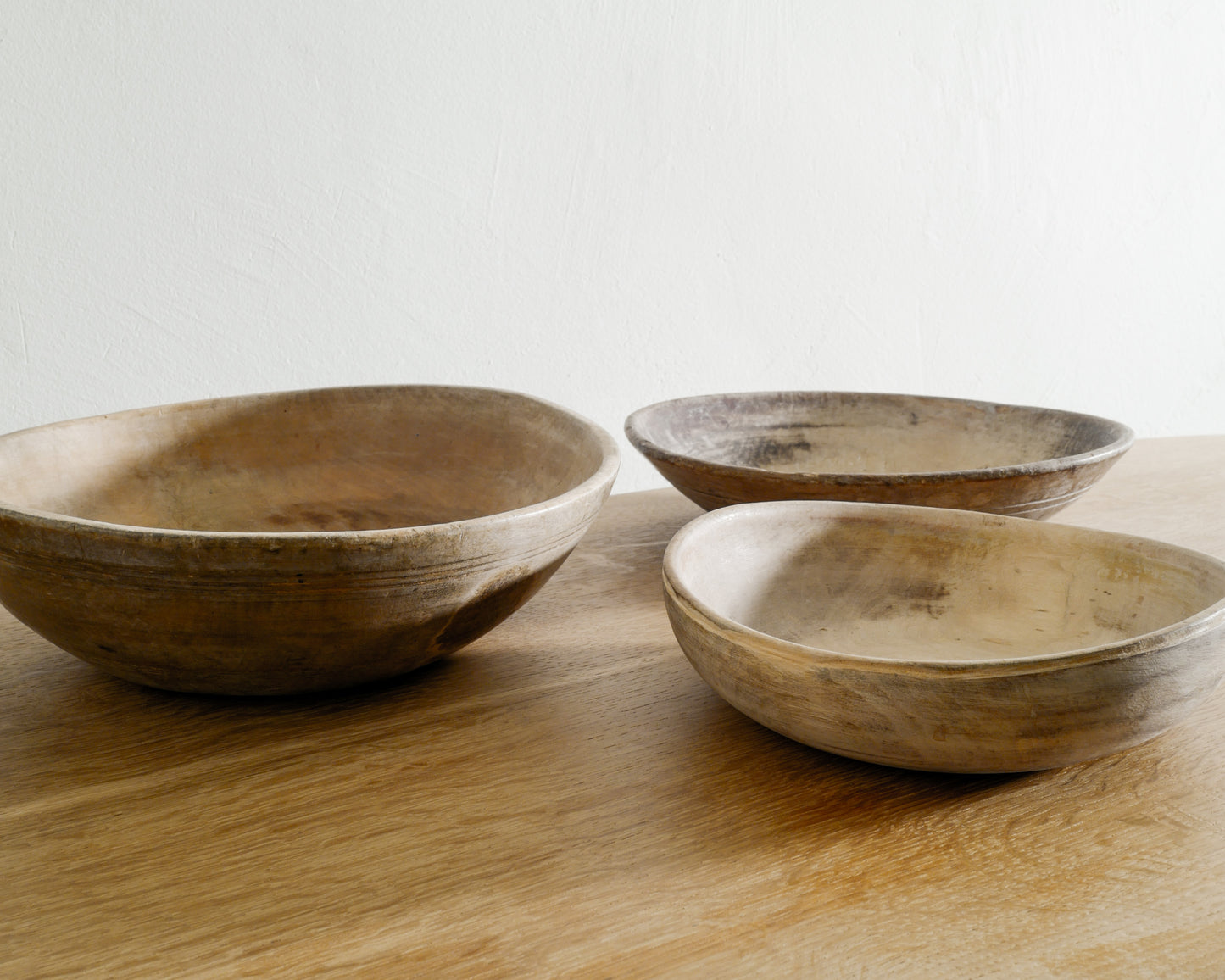SET OF SWEDISH ANTIQUE WOODEN BOWLS, 1800s