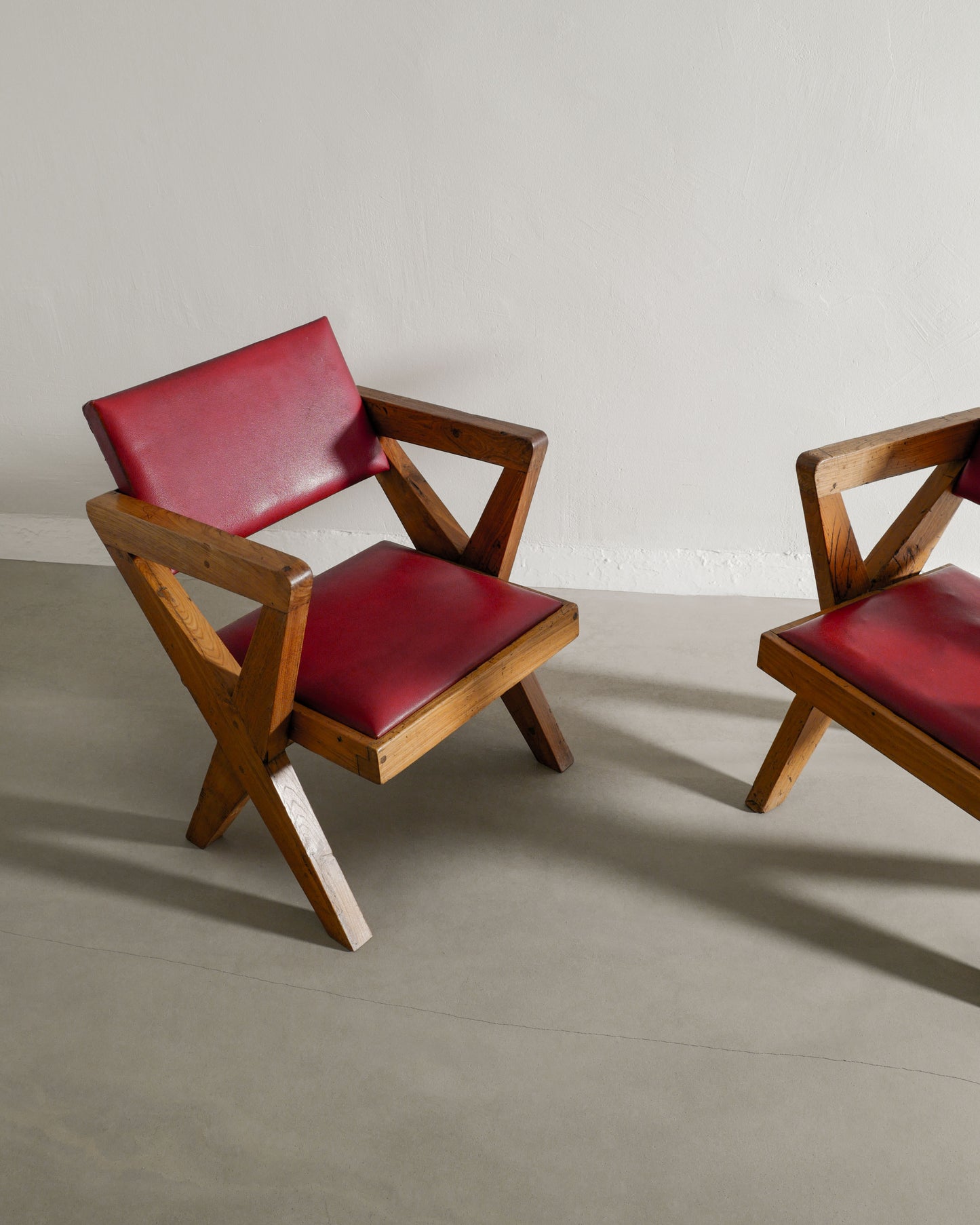 PIERRE JEANNERET "X-CHAIRS" IN LEATHER, 1950s