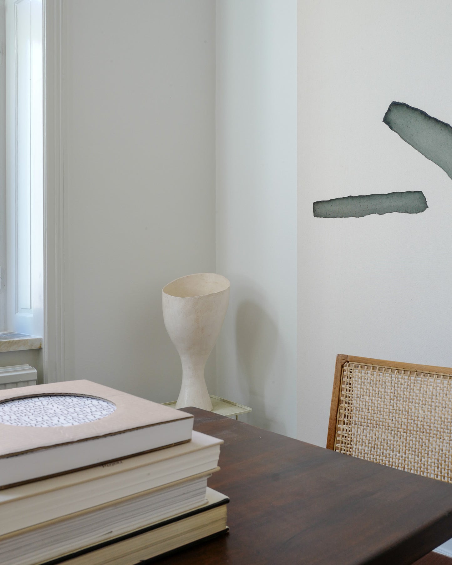 GRILLO DEMO PLASTER VASE
