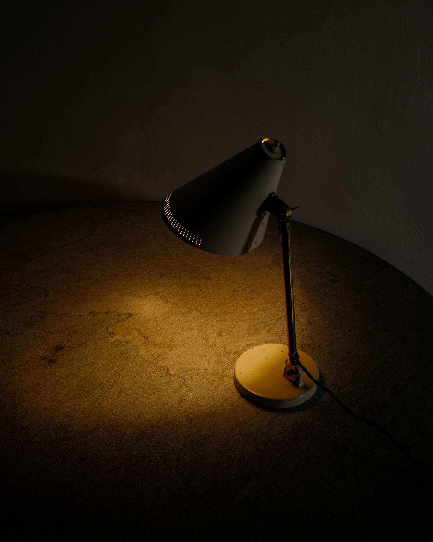 PAAVO TYNELL "9222" DESK LAMP, 1940s