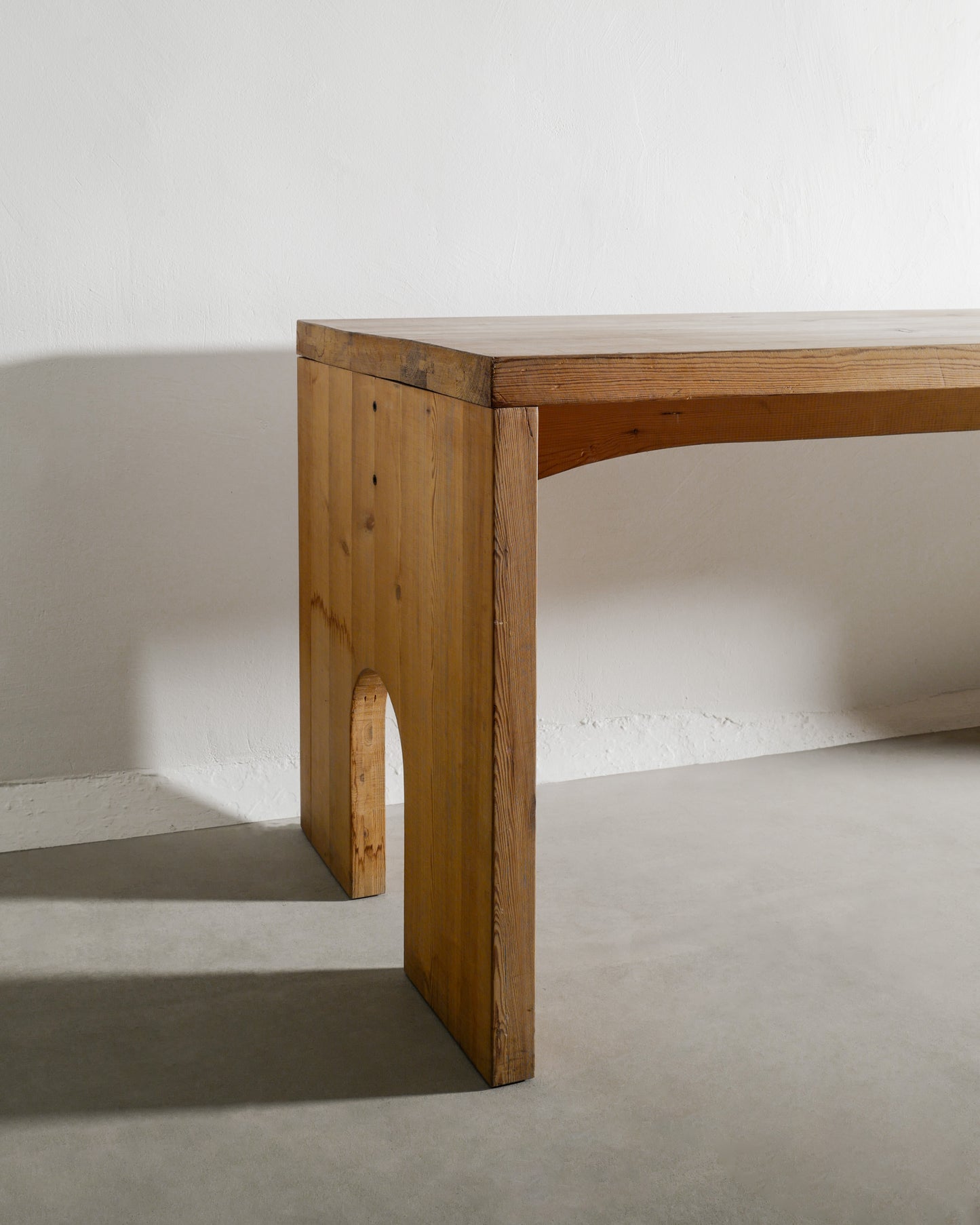 MARIO CEROLI PINE TABLE, 1970s