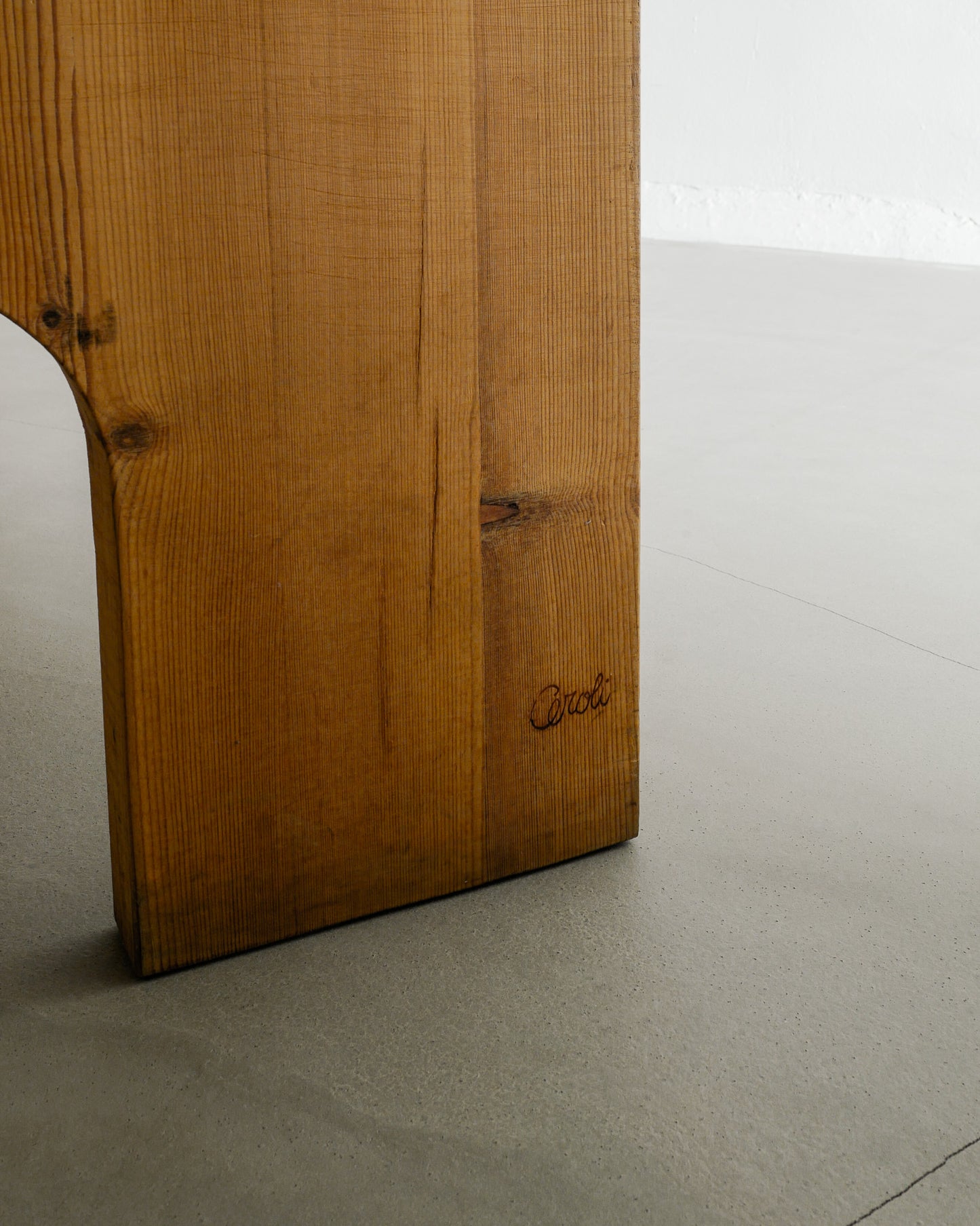 MARIO CEROLI PINE TABLE, 1970s