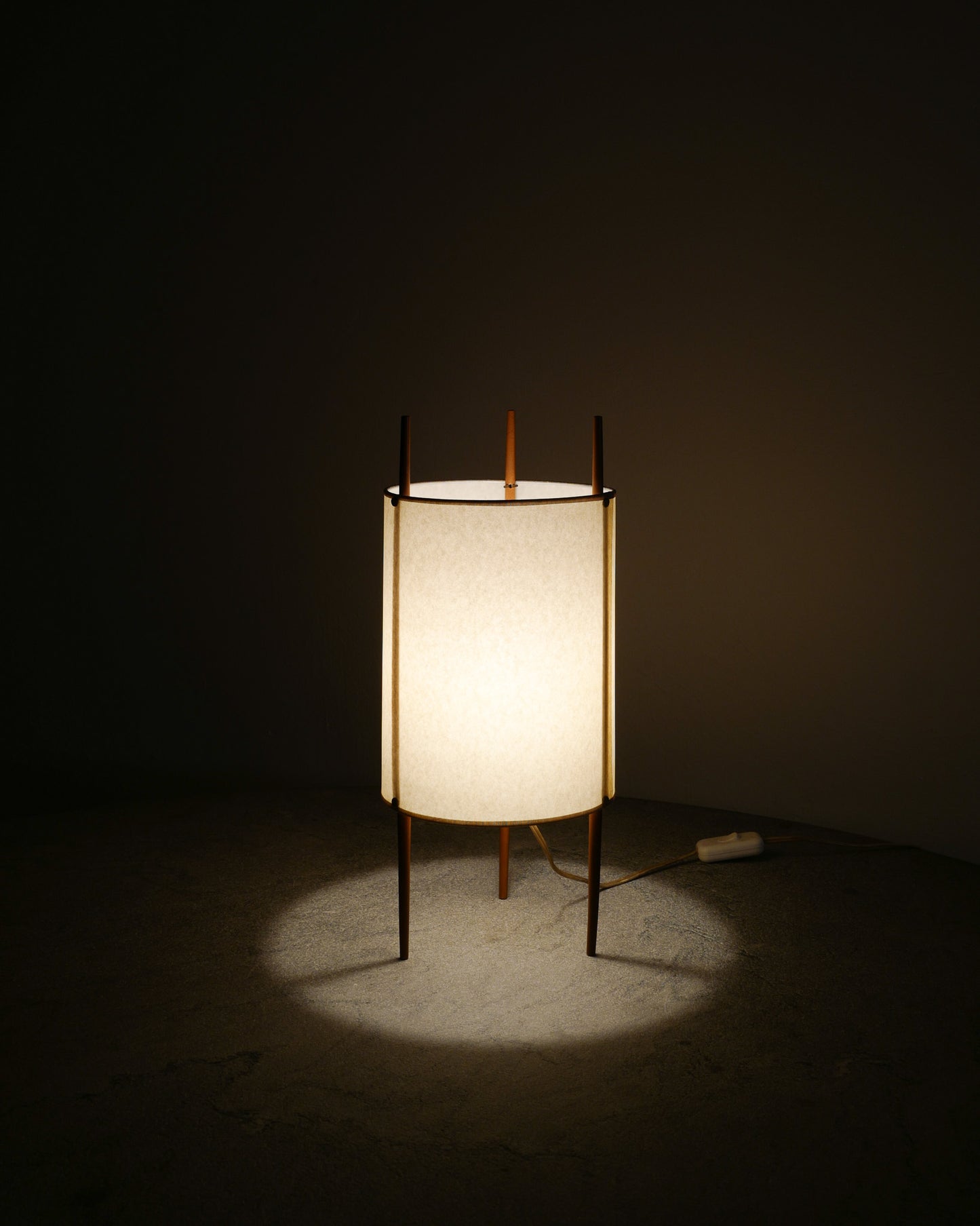 ISAMU NOGUCHI "No 9" TABLE LAMP, 1940s