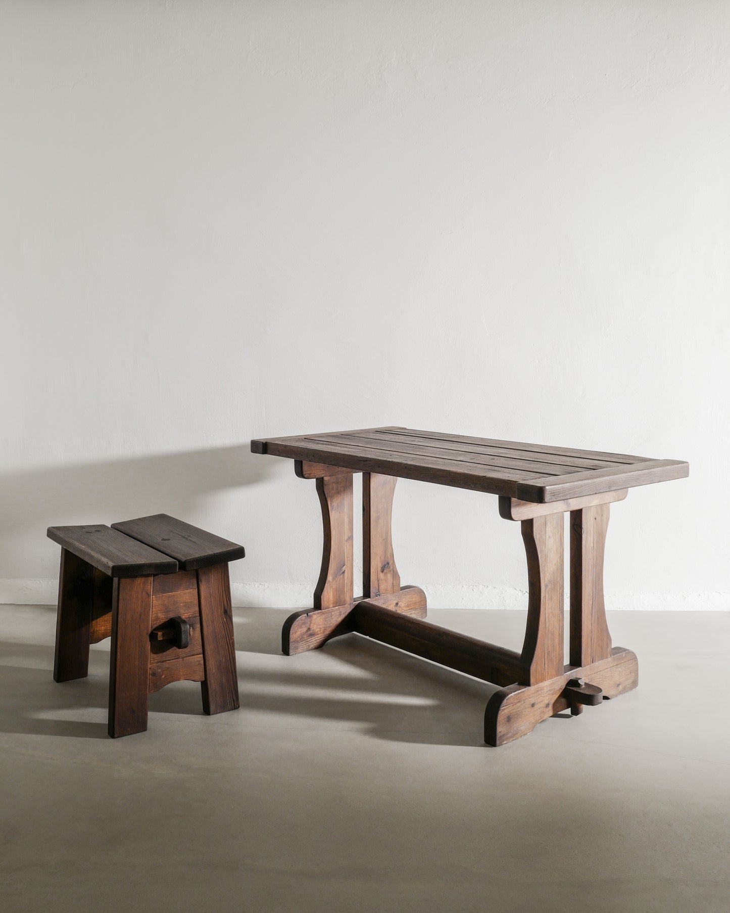 DAVID ROSÉN "BERGA" PINE TABLE, 1930s