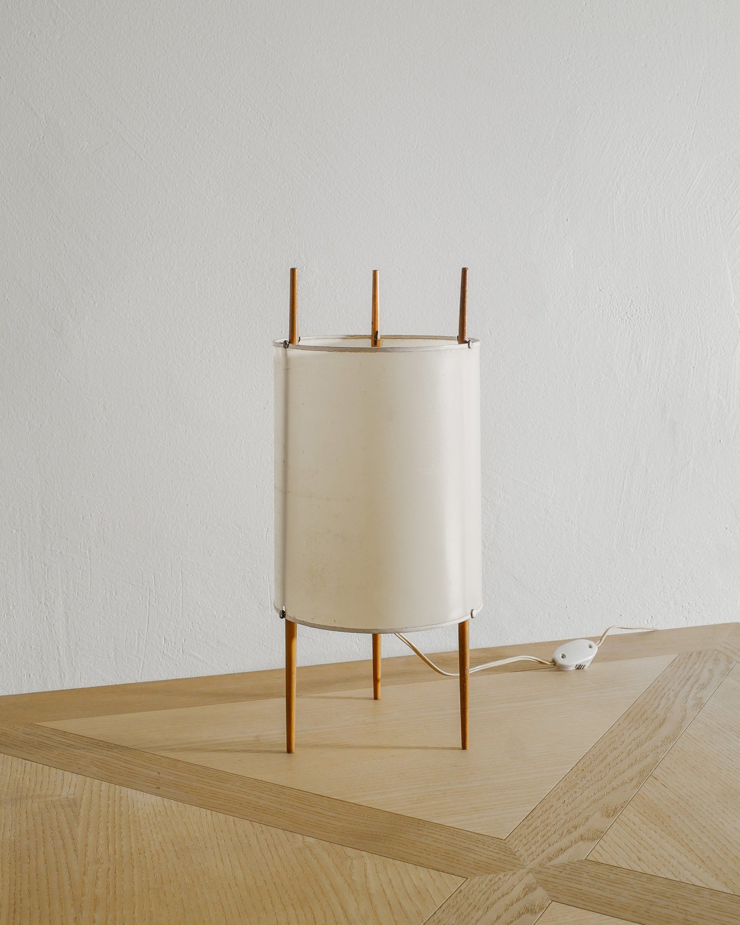 ISAMU NOGUCHI "No 9" LAMP, 1940s