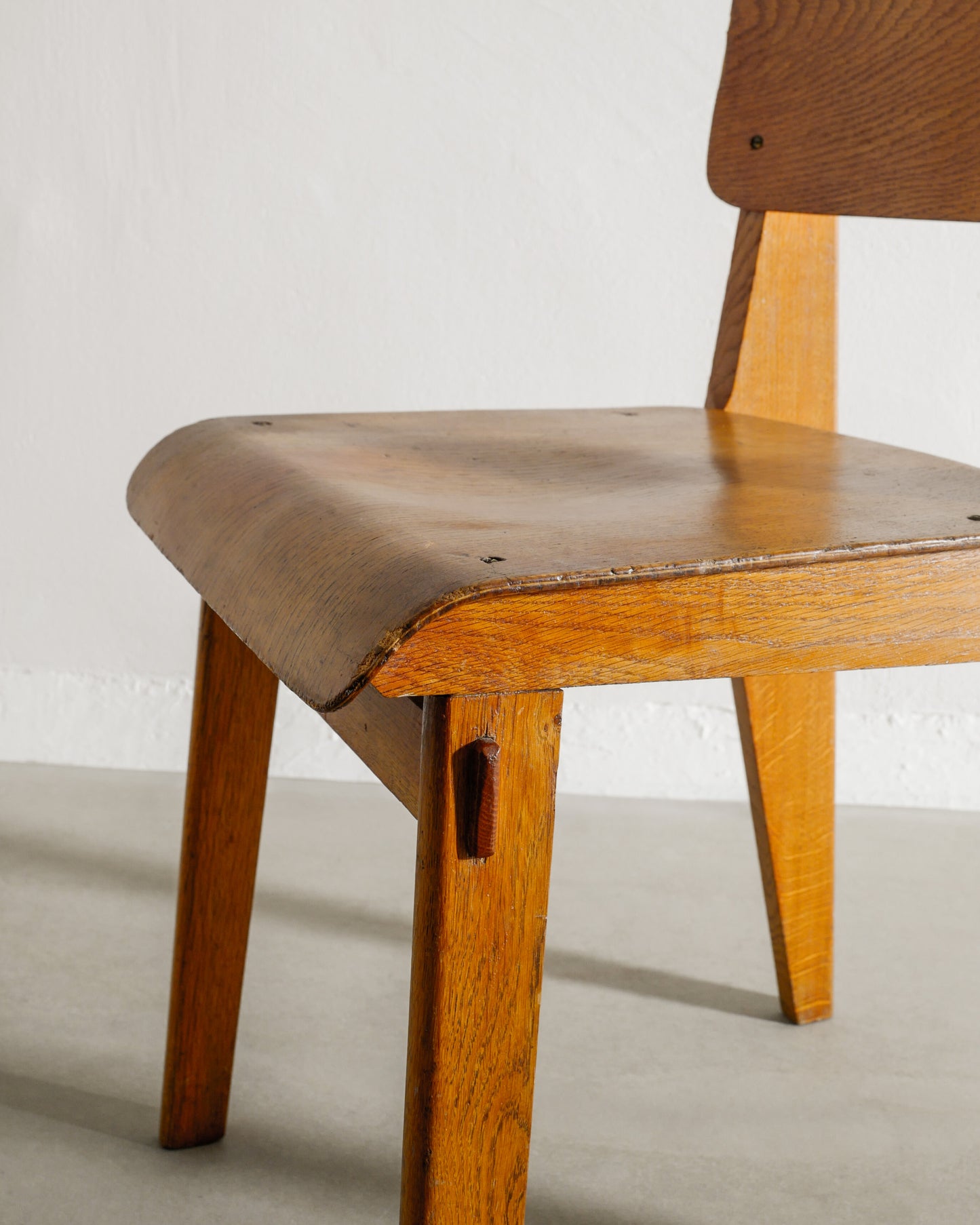 JEAN PROUVÈ "TOUT BOIS" CHAIRS, 1941