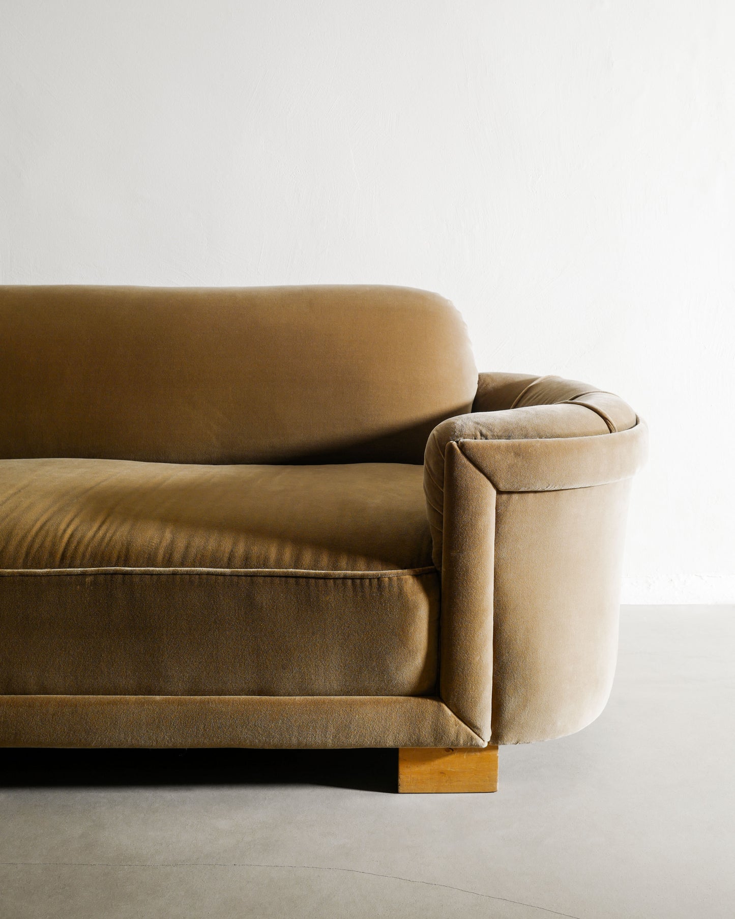 SWEDISH MODERN CANAPÉ SOFA, 1940s