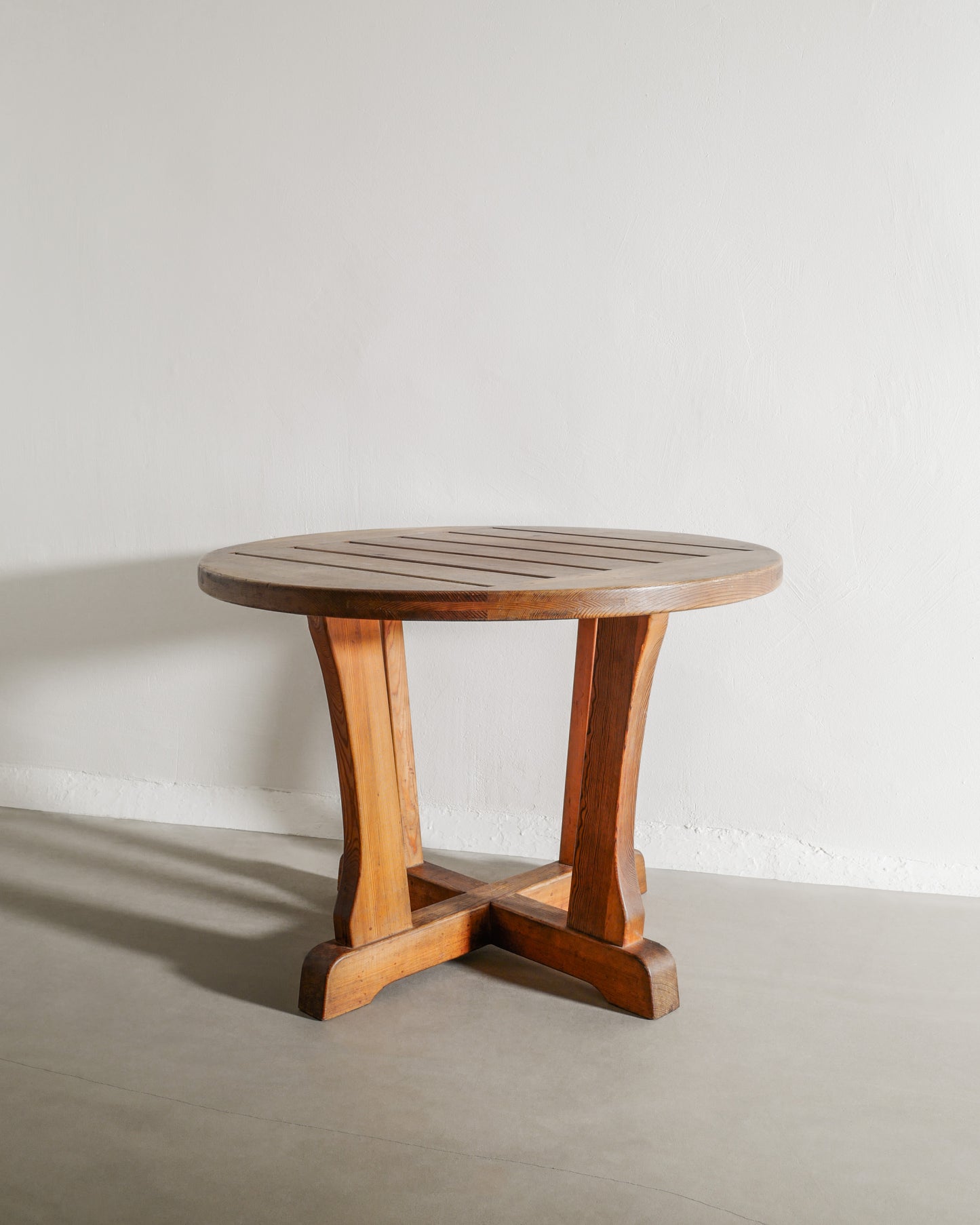 DAVID ROSÉN "BERGA" ROUND TABLE, 1940s