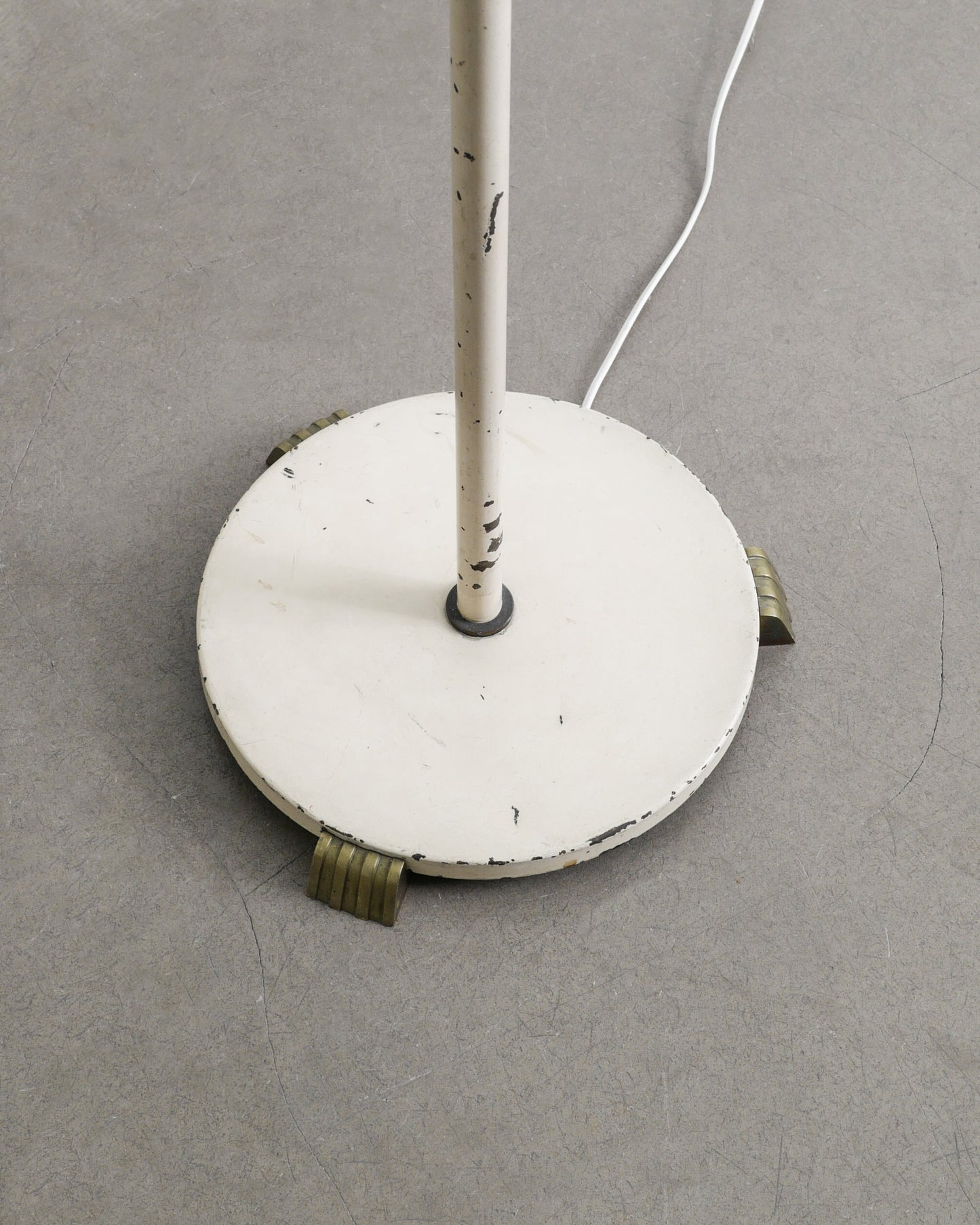 SWEDISH MODERN WHITE FLOOR LAMP, 1940s