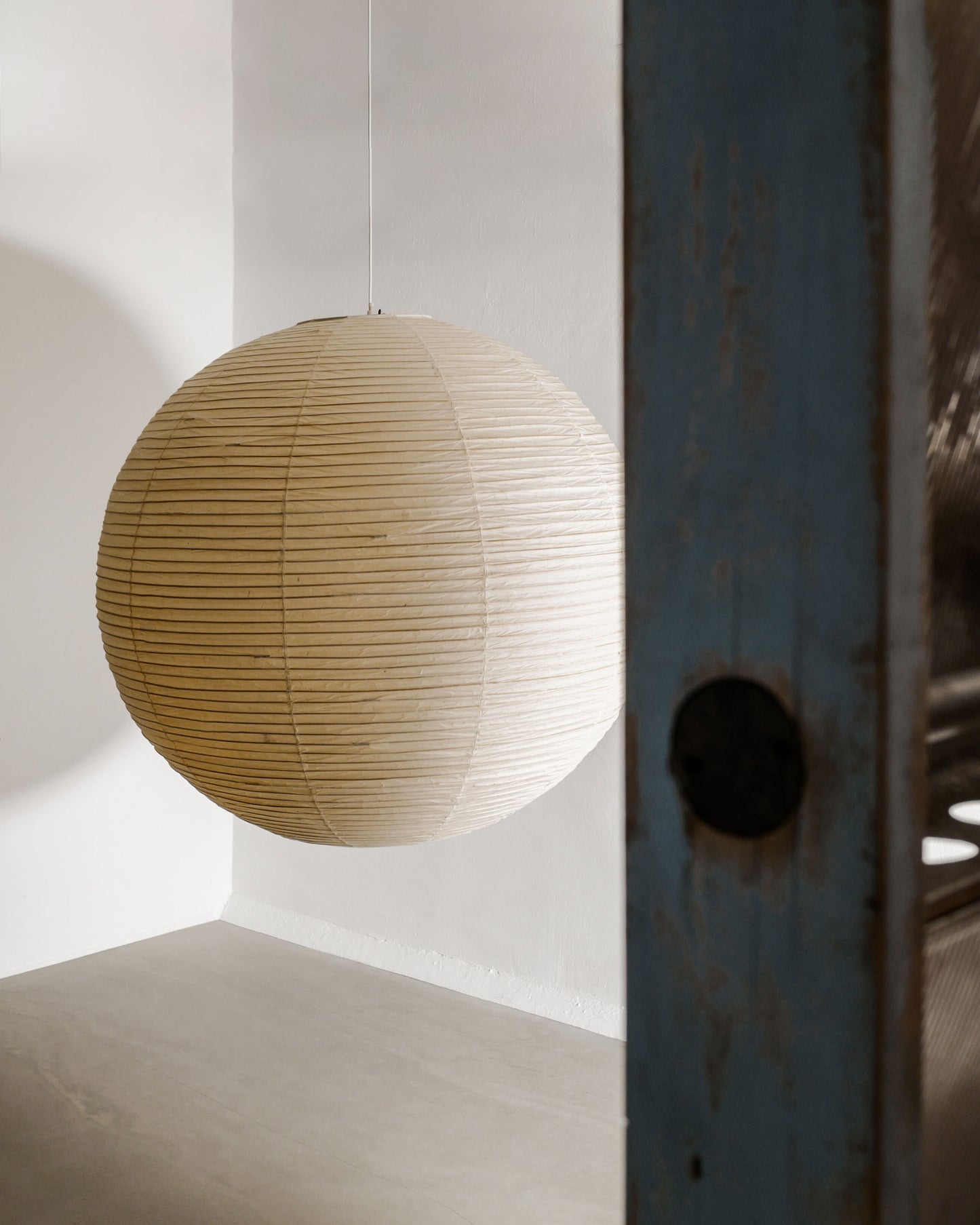 ISAMU NOGUCHI "120A" PENDANT, 1960s