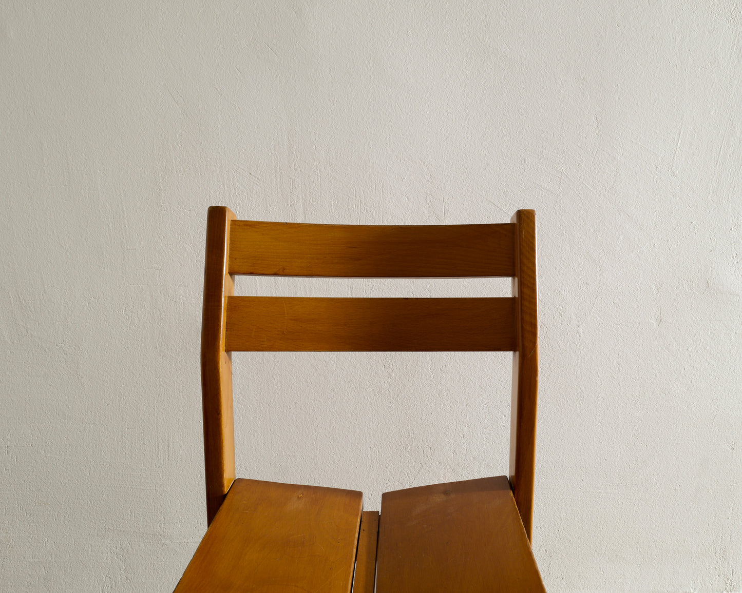 FRENCH ELM CHAIR