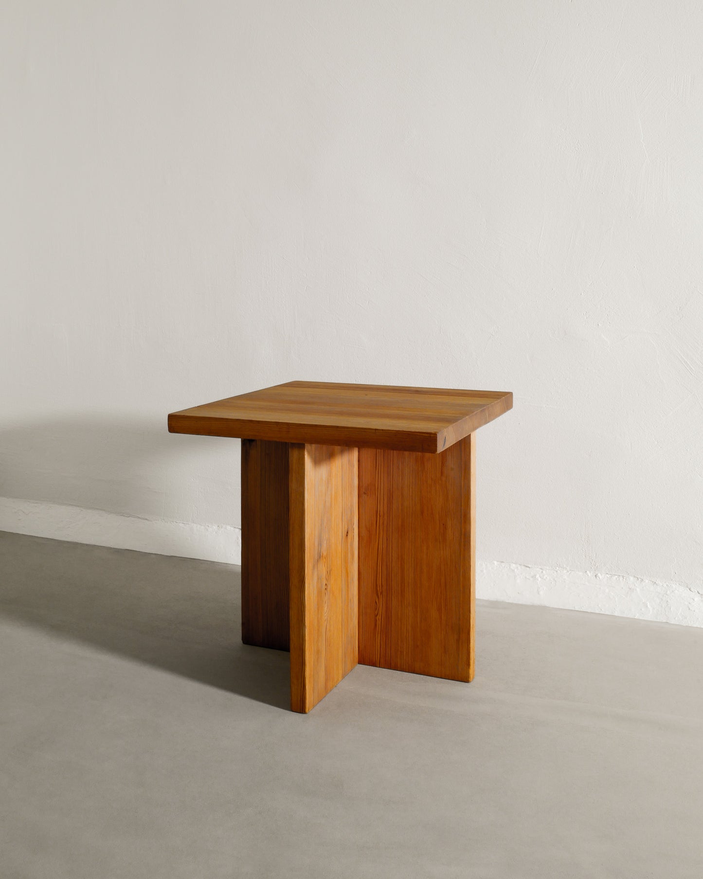 AXEL EINAR HJORTH "LOVÖ" TABLE, 1930s