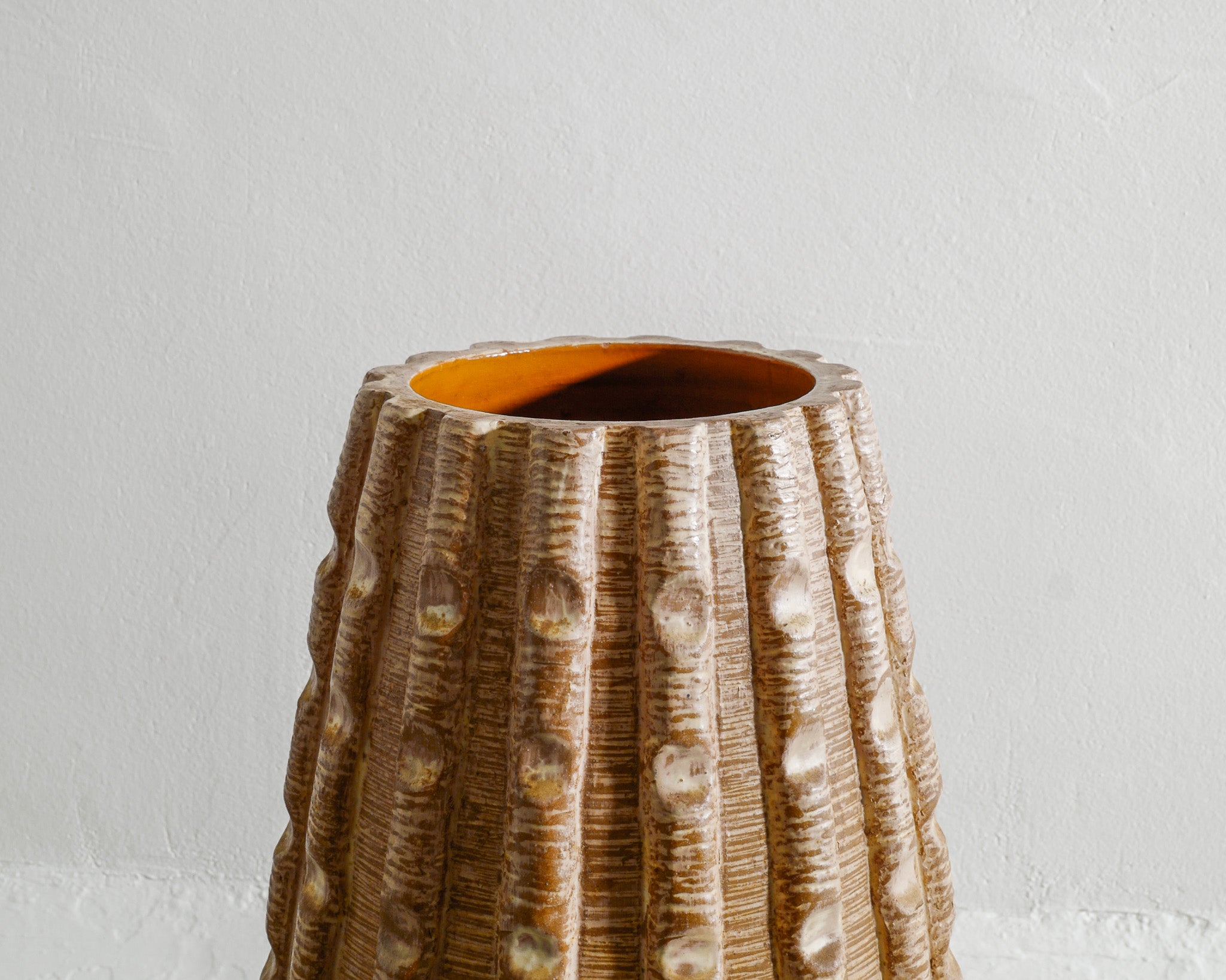 VICKE LINDSTRAND FLOOR VASE, 1940s