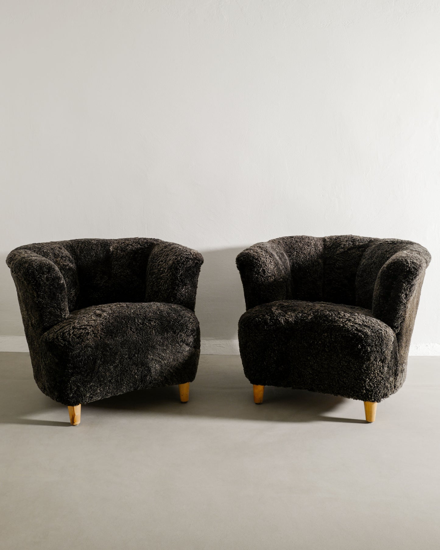 SWEDISH MODERN ARMCHAIRS, 1940s