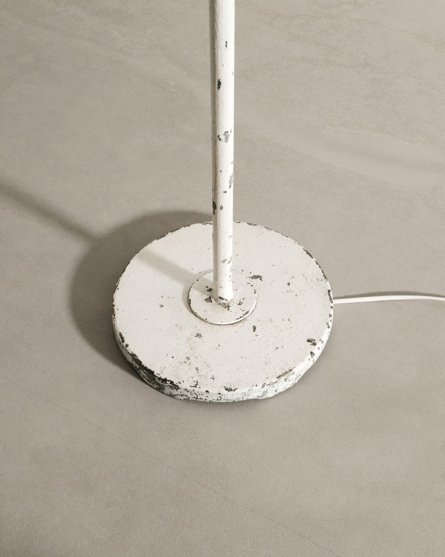 SWEDISH GRACE FLOOR LAMP BY BJERKÅS, 1940s