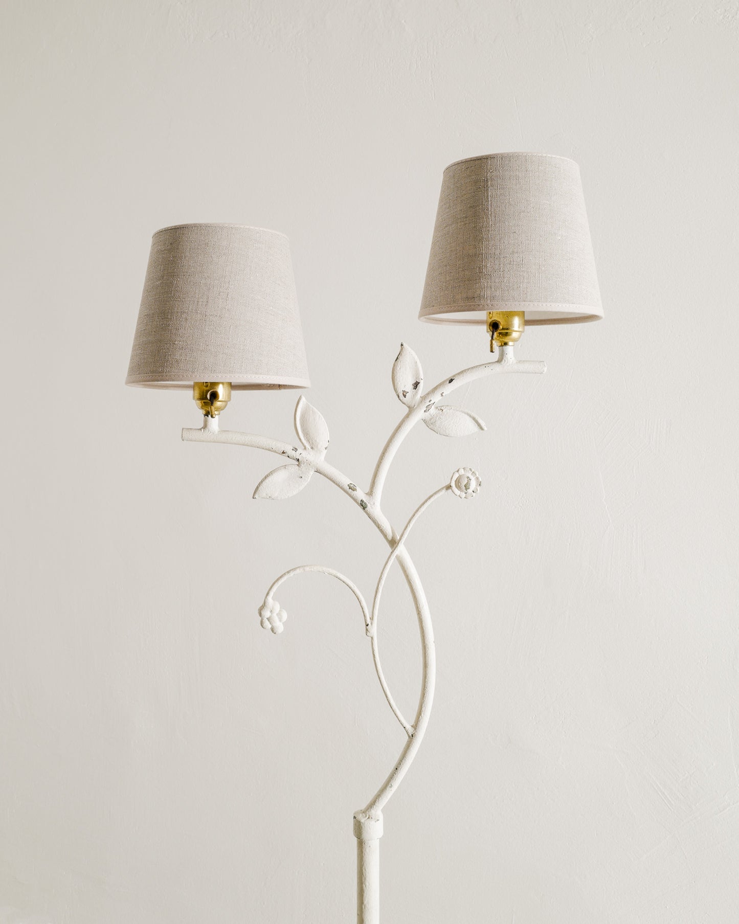 SWEDISH GRACE FLOOR LAMP BY BJERKÅS, 1940s