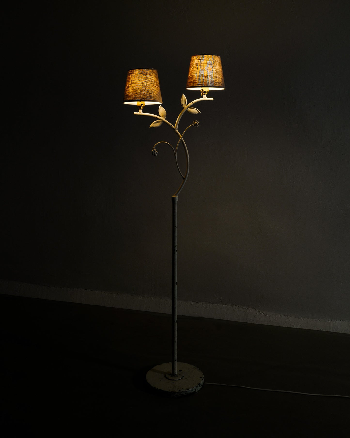 SWEDISH GRACE FLOOR LAMP BY BJERKÅS, 1940s
