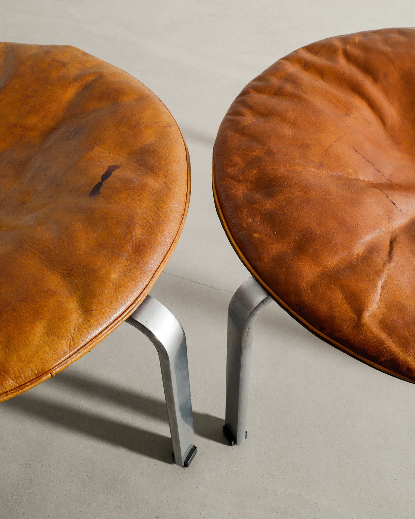 POUL KJAERHOLM "PK-33" STOOLS, 1960s