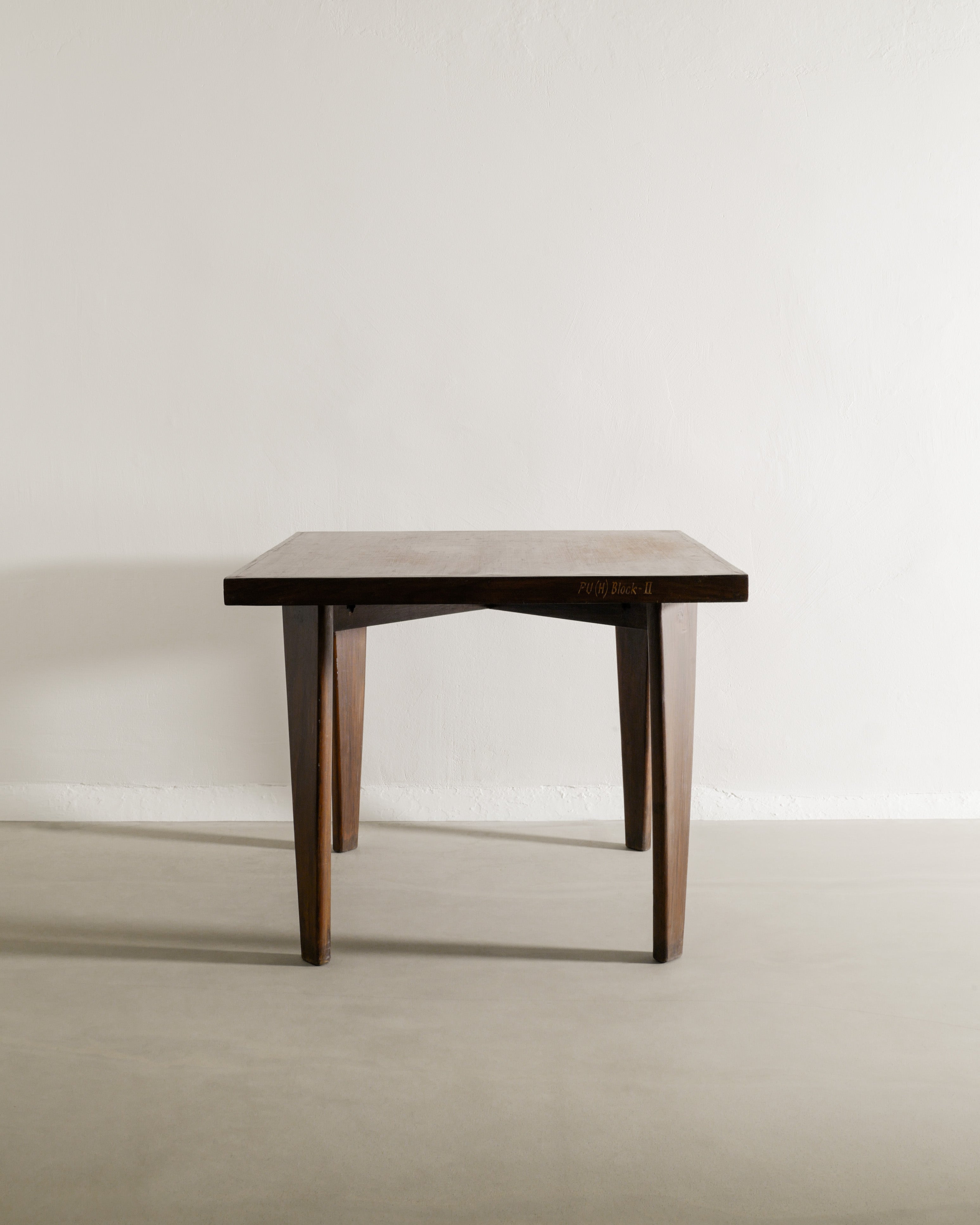 Ret Table PIERRE JEANNERET SQUARED TABLE, 1950s – Galerie North