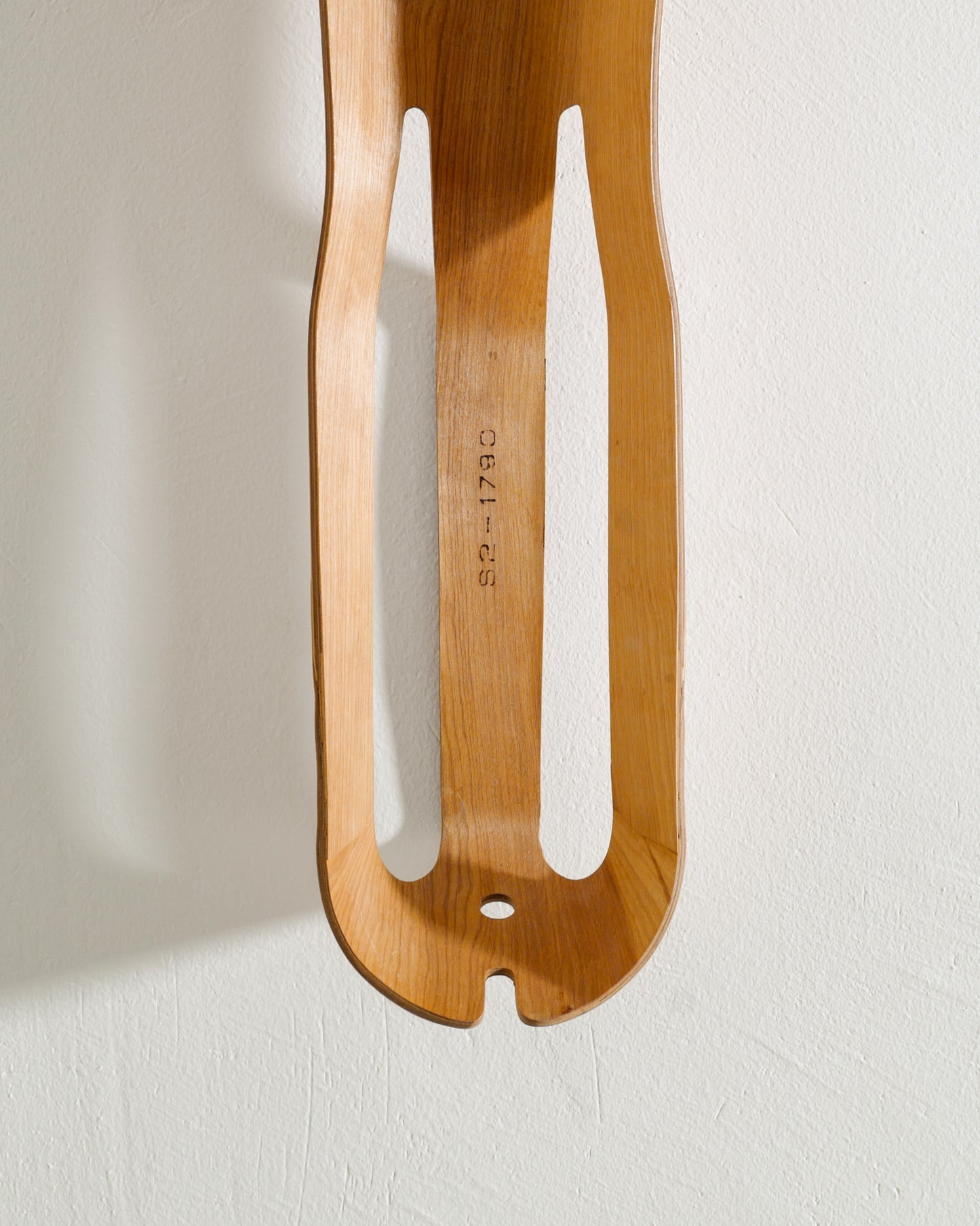 CHARLES & RAY EAMES LEG SPLINT, 1940s