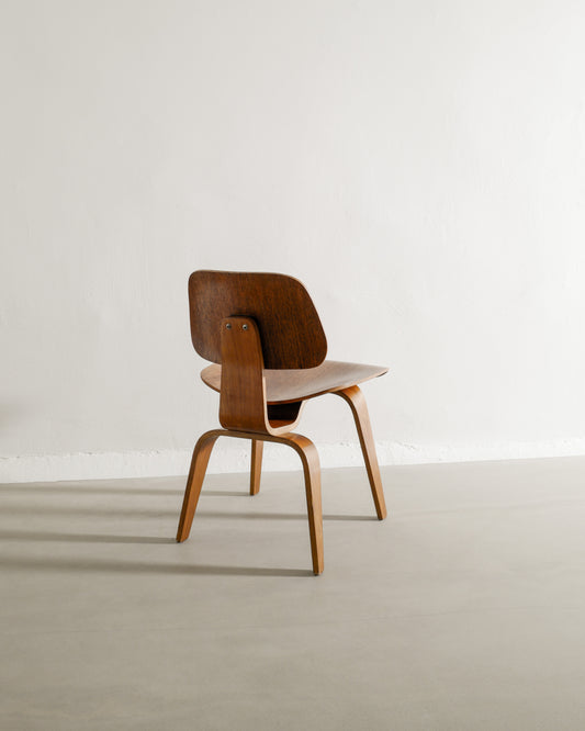 CHARLES & RAY EAMES "DCW" CHAIR, 1950s