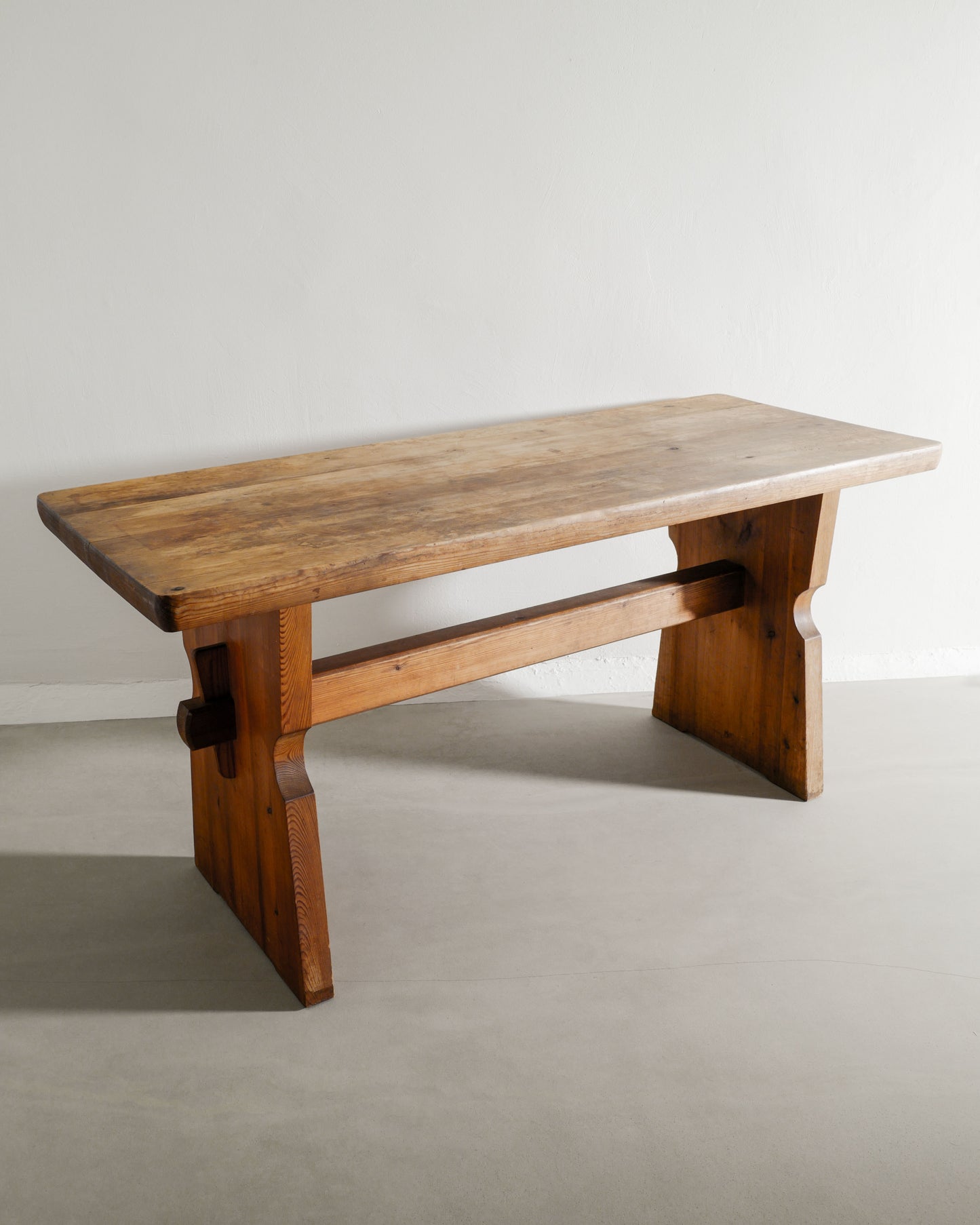 AXEL EINAR HJORTH "VÄRMDÖ" TABLE, 1930s