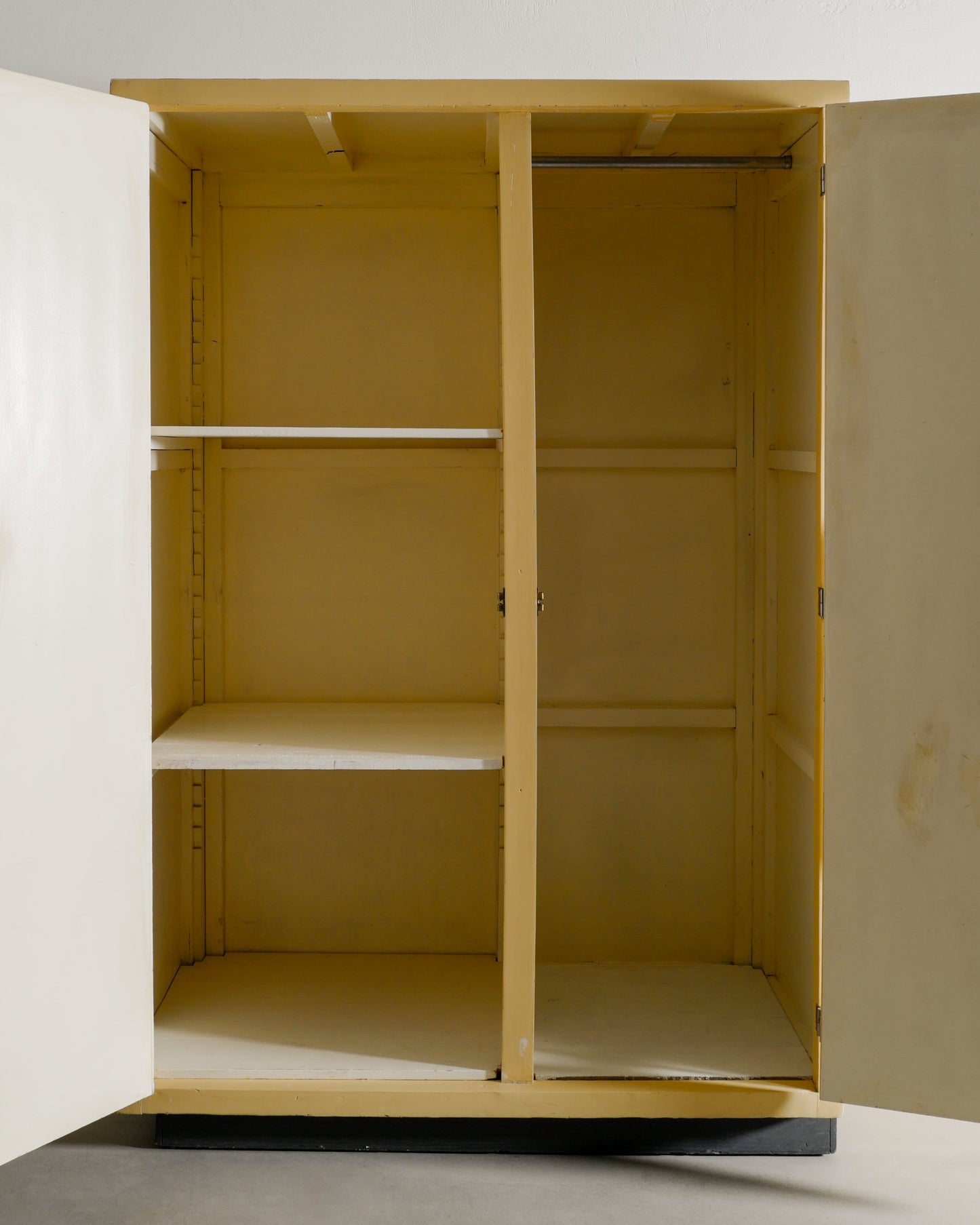 LE CORBUSIER WARDROBE, 1940s