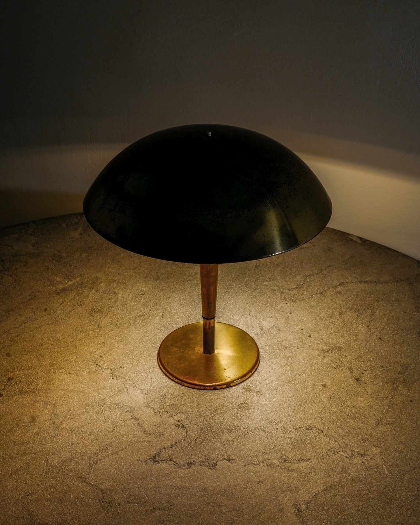 PAAVO TYNELL "5061" TABLE LAMP, 1940s
