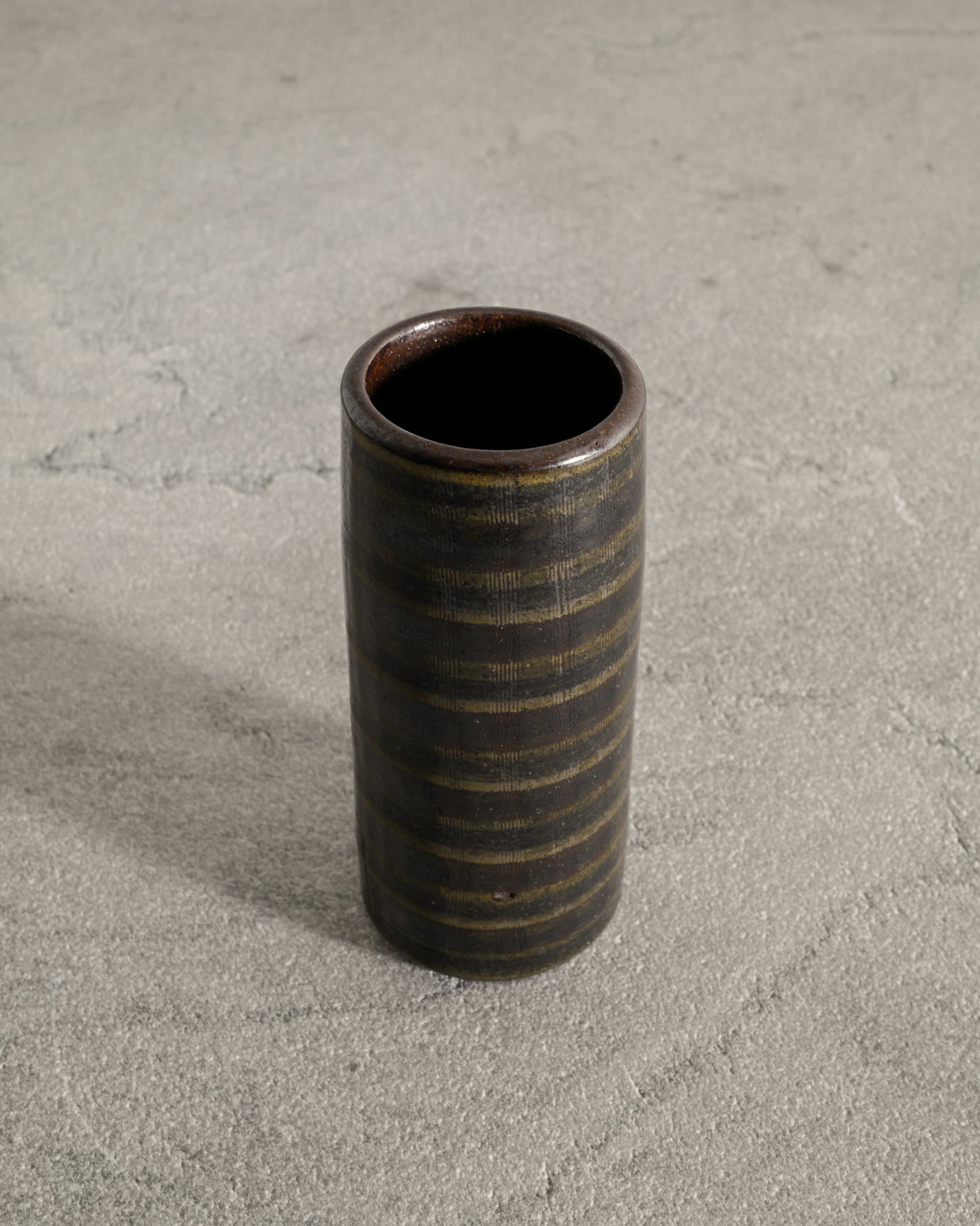 ARTHUR ANDERSSON CYLINDER VASE, 1940s