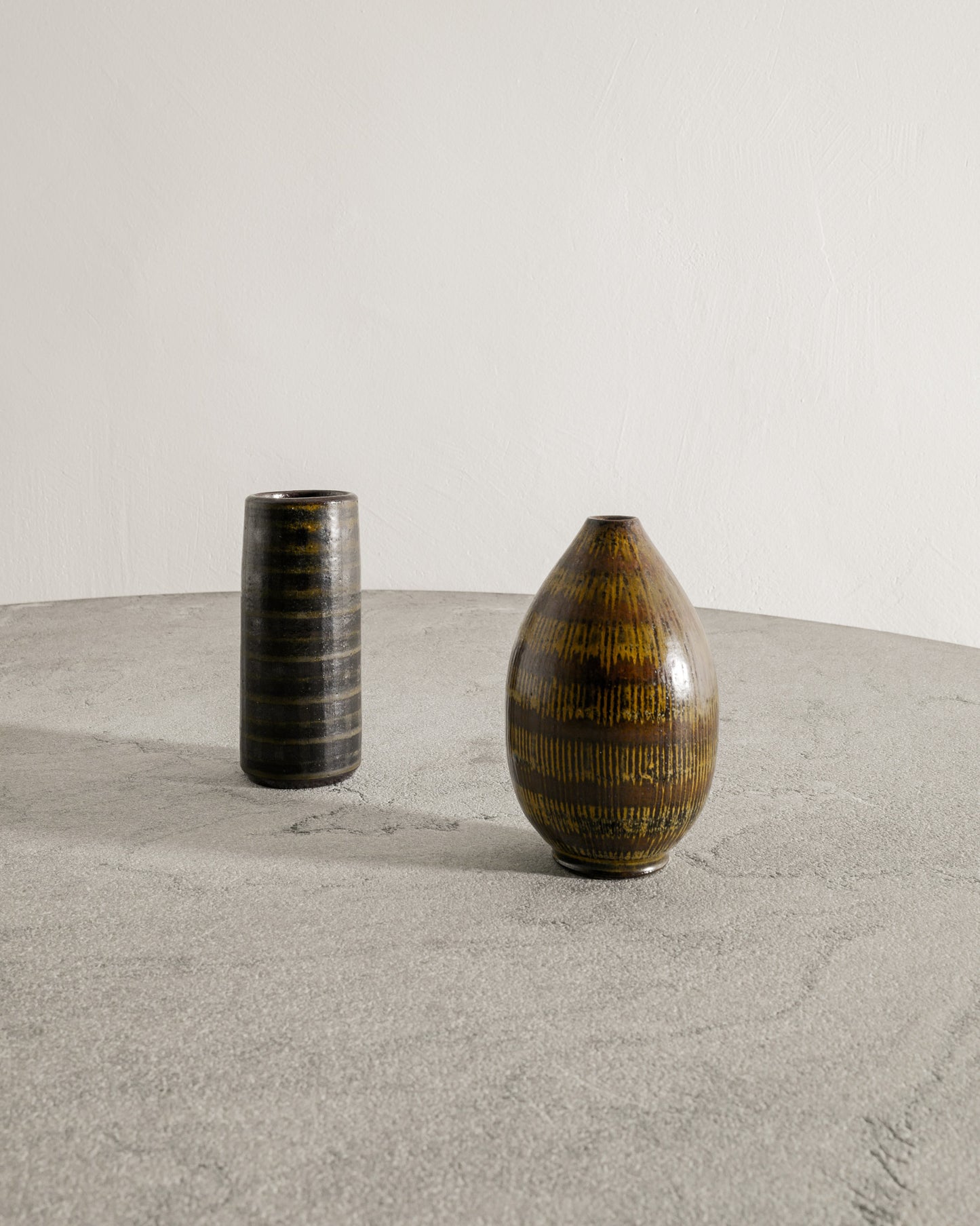 ARTHUR ANDERSSON CYLINDER VASE, 1940s