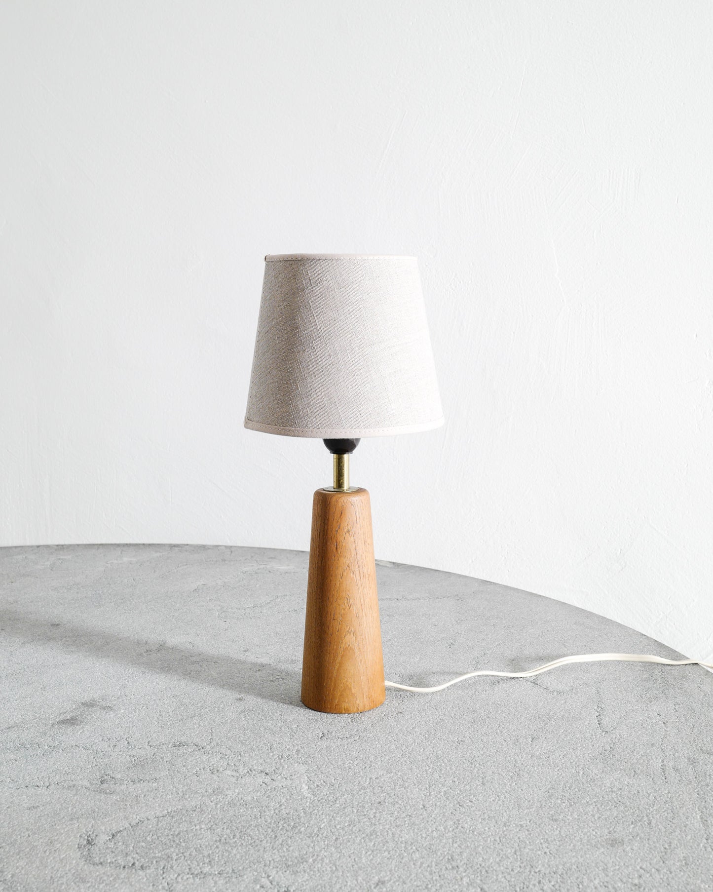 FINNISH WOODEN TABLE LAMP, 1950s