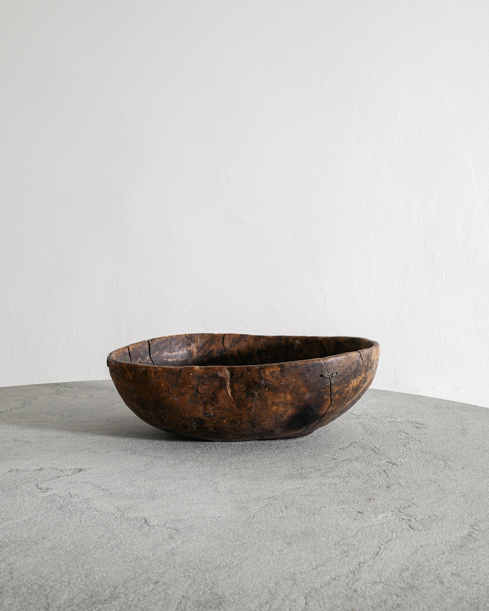LARGE SWEDISH ANTIQUE WOODEN BOWL, 1700s