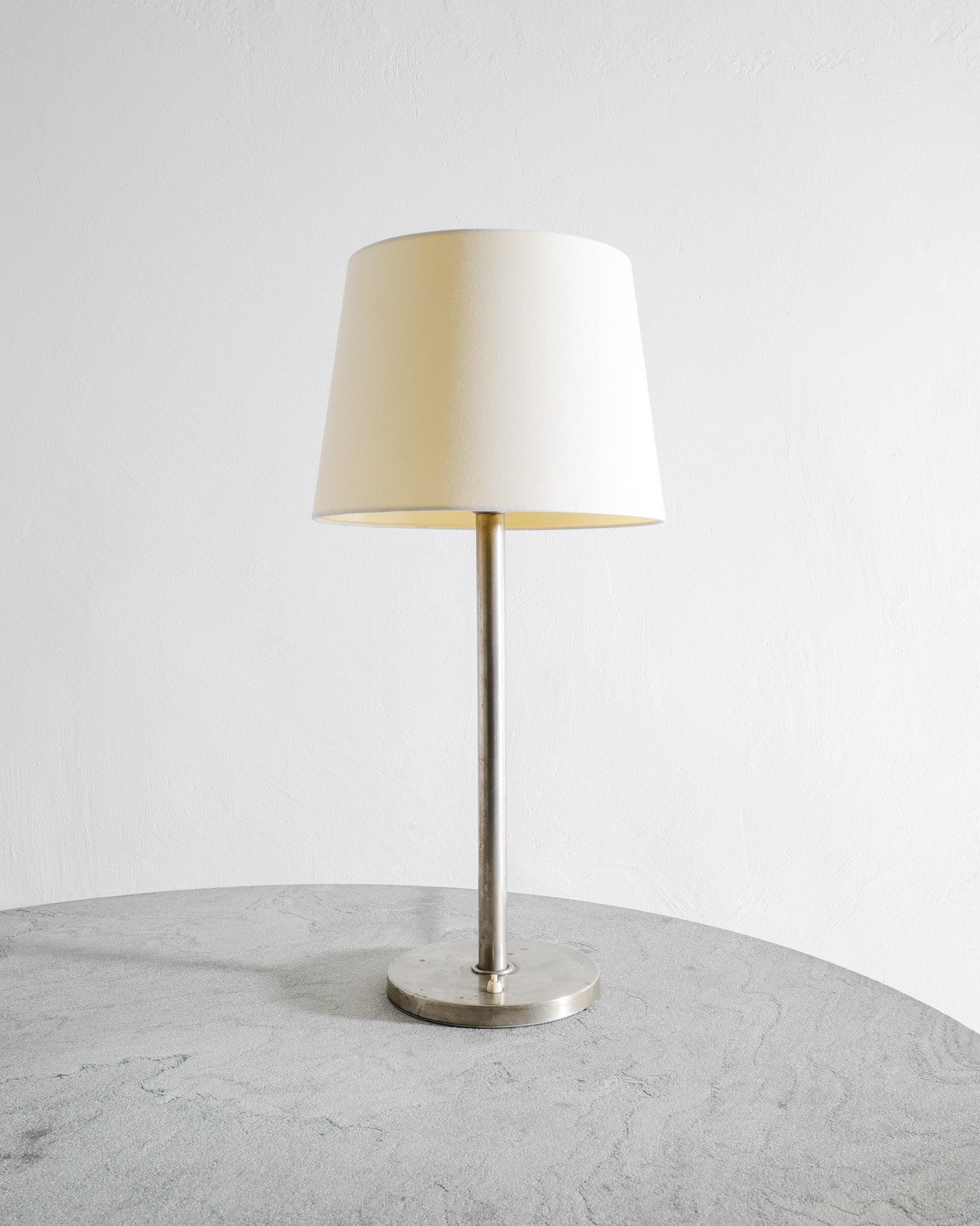 BÖHLMARKS TABLE LAMP, 1960s