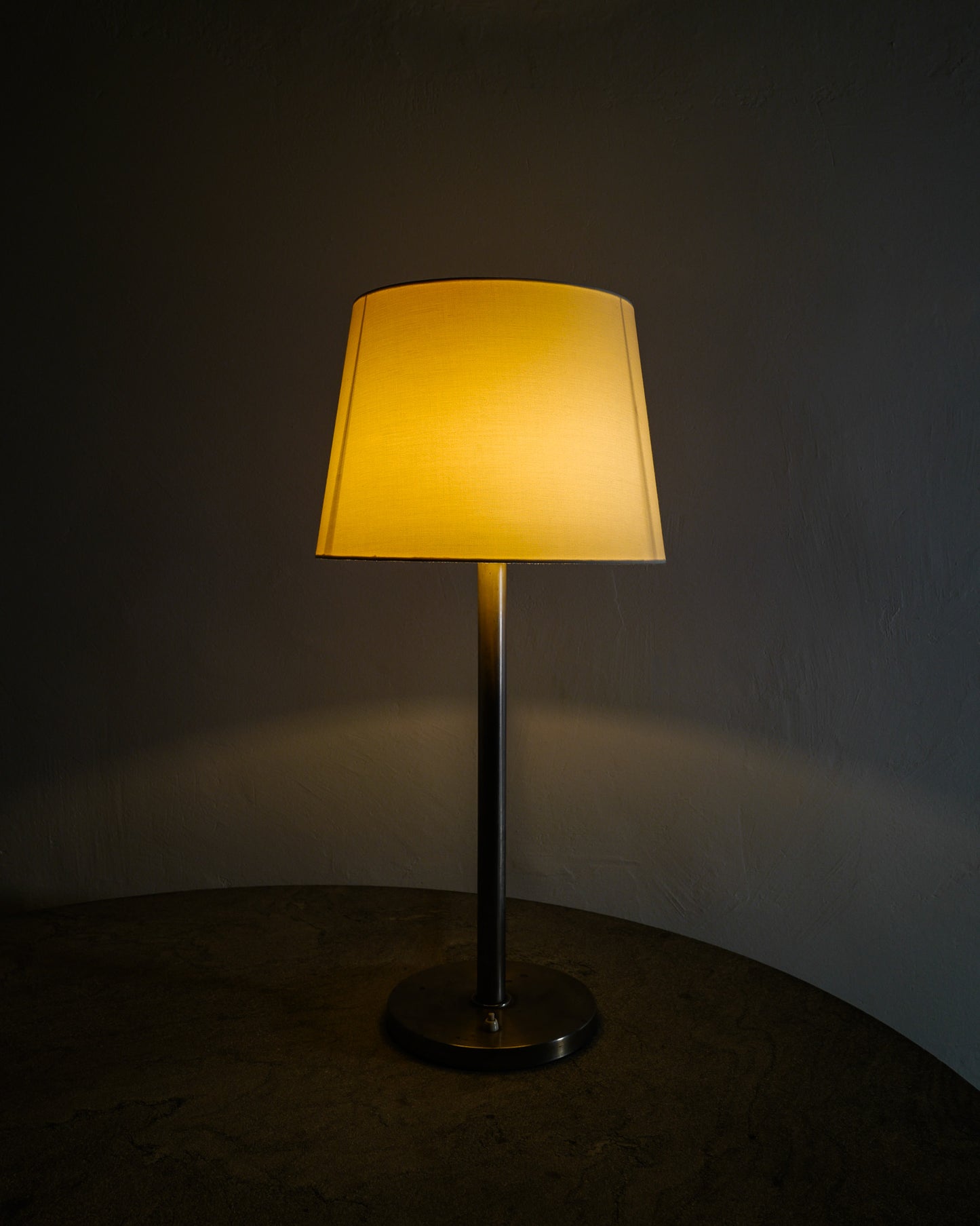BÖHLMARKS TABLE LAMP, 1960s