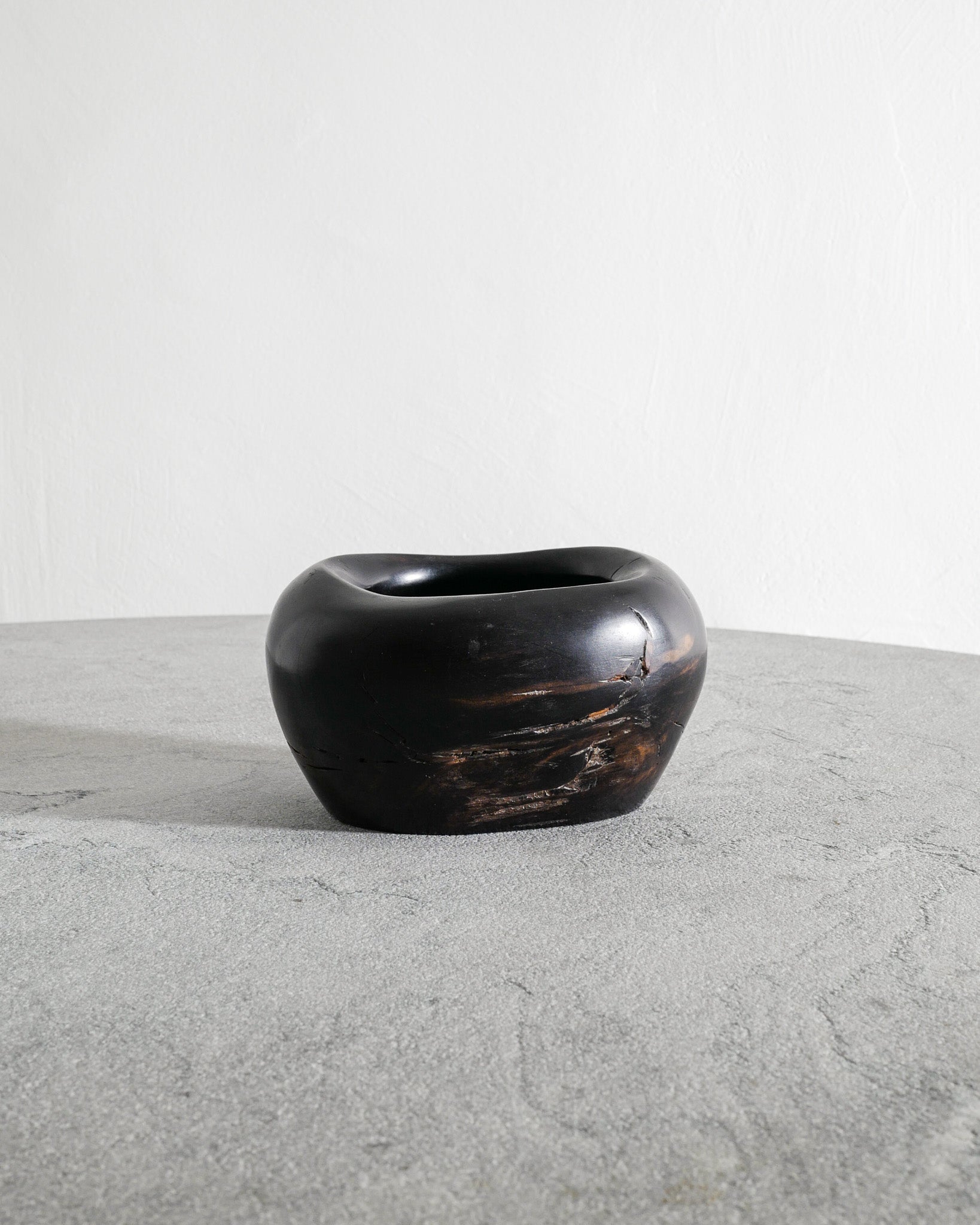 ODILE NOLL LARGE OBONIZED BOWL, 1960s