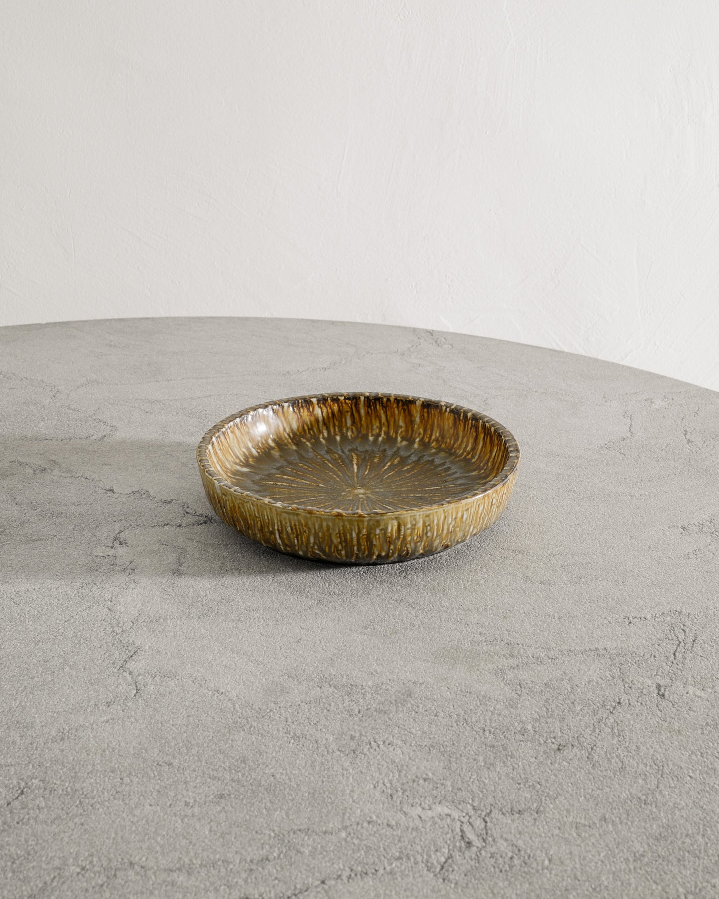GUNNAR NYLUND "RUBUS" LARGE DISH, 1950s