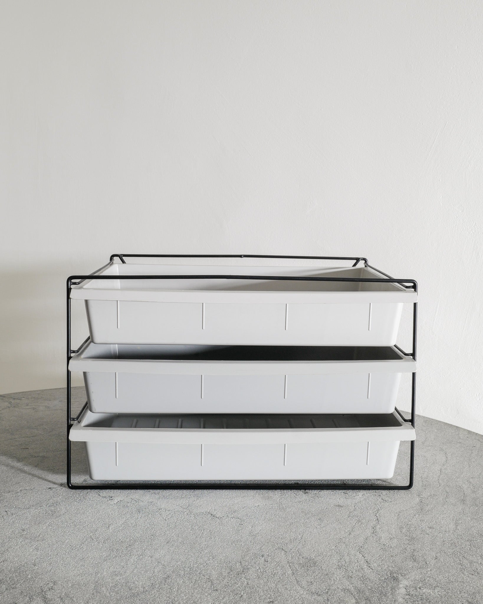 CHARLOTTE PERRIAND FILE RACK, 1950s