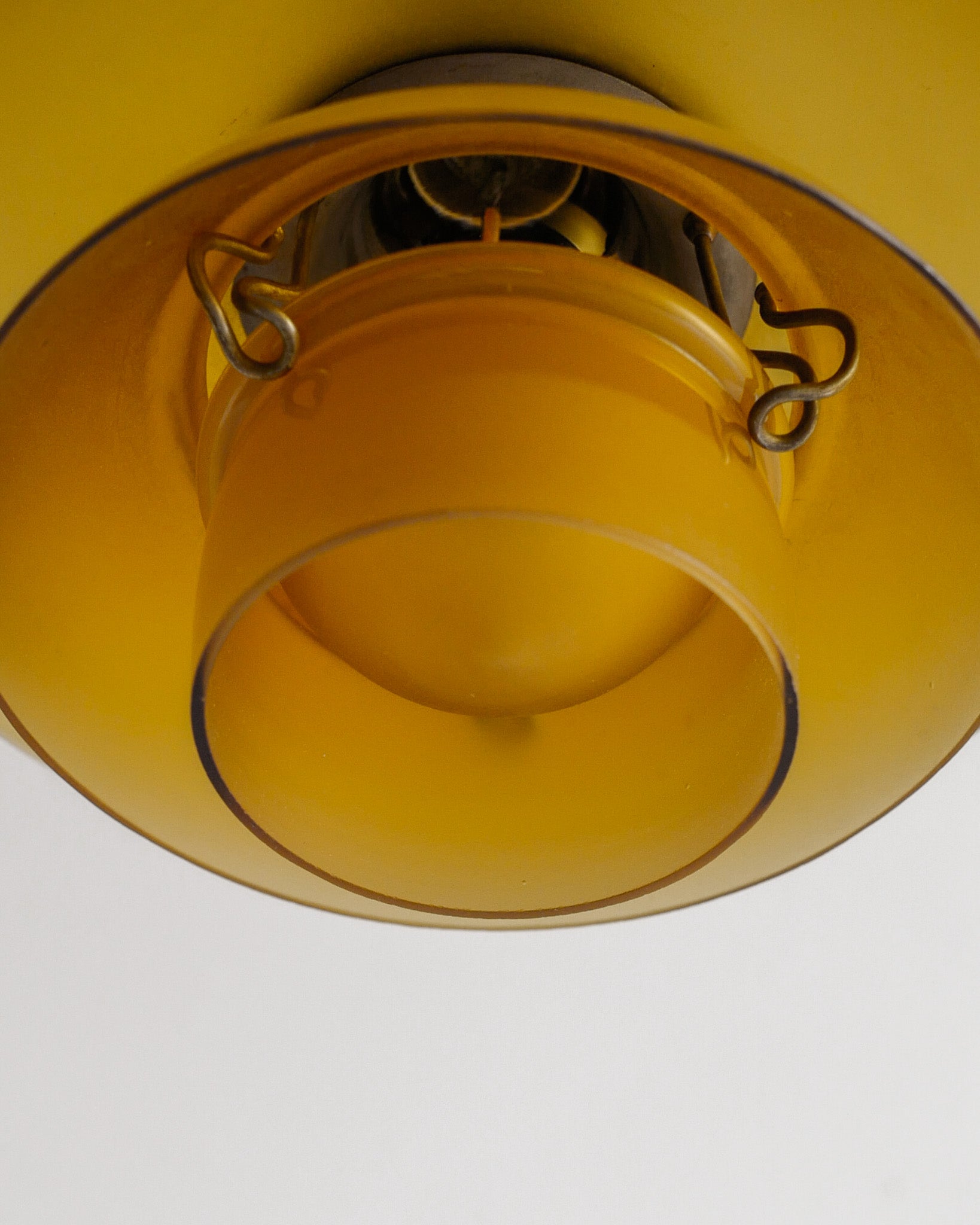 POUL HENNINGSEN 