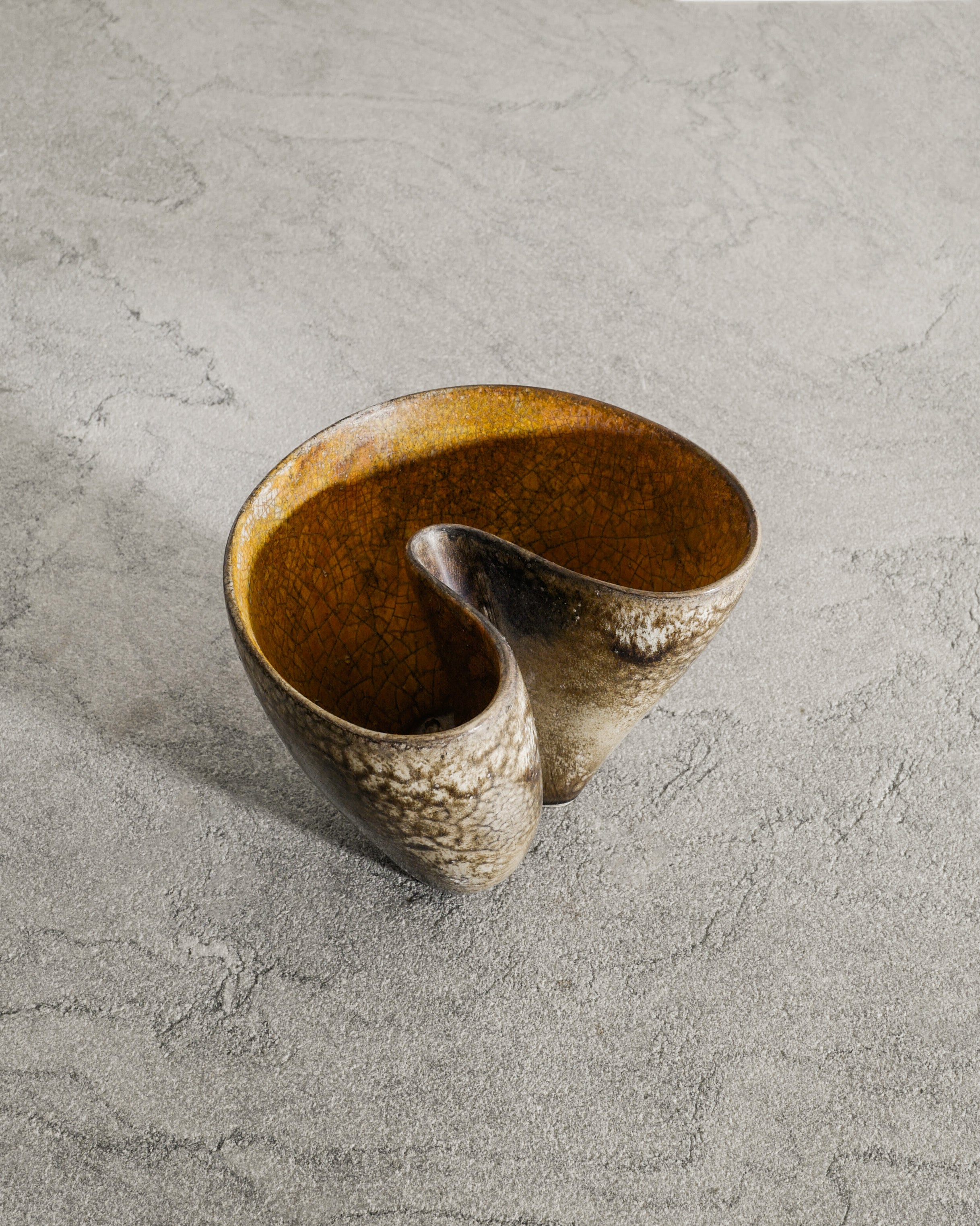 HANS HEDBERG FREE FORM VASE, 1950s
