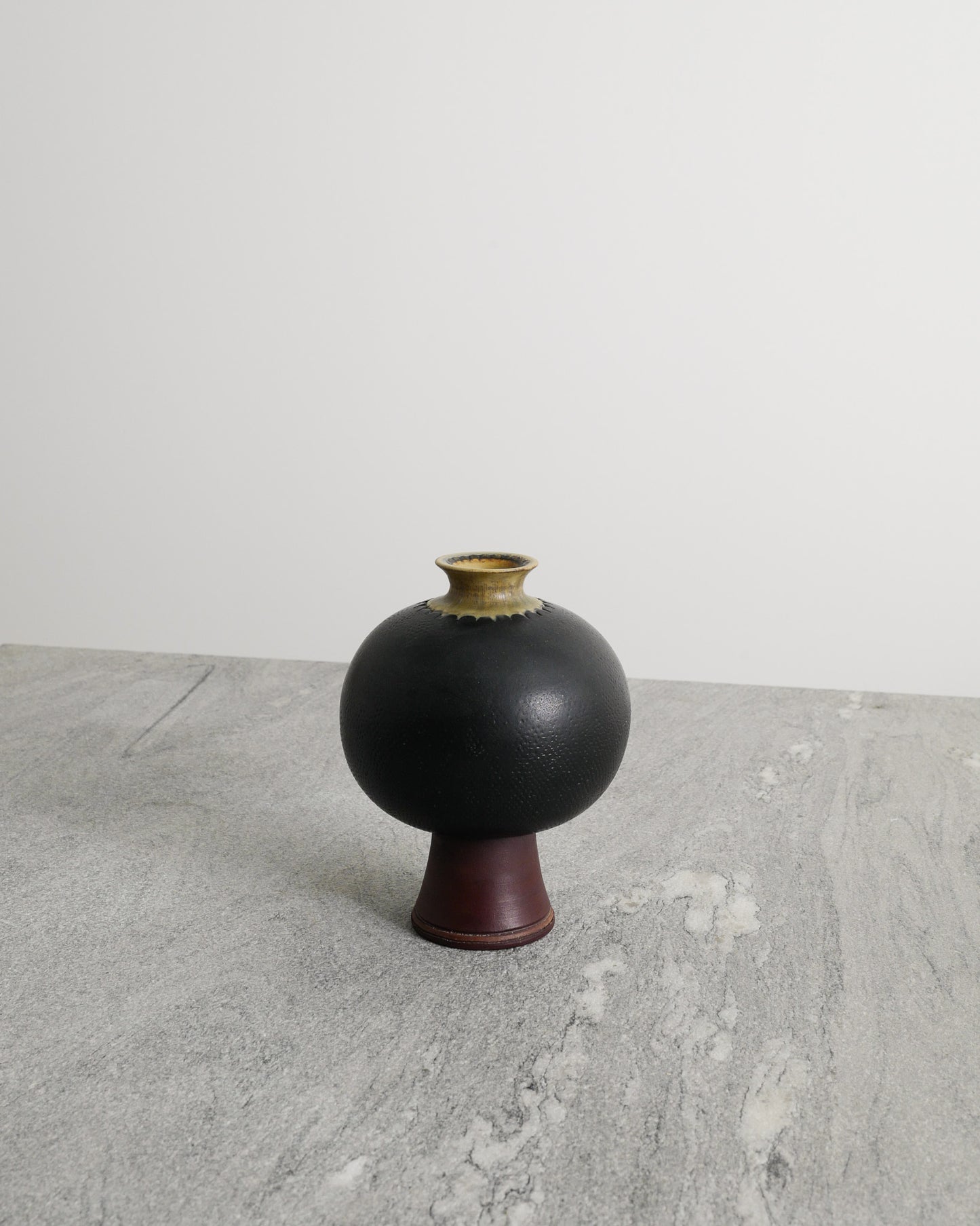 WILHELM KÅGE "FARSTA" STONEWARE VASE, 1950s