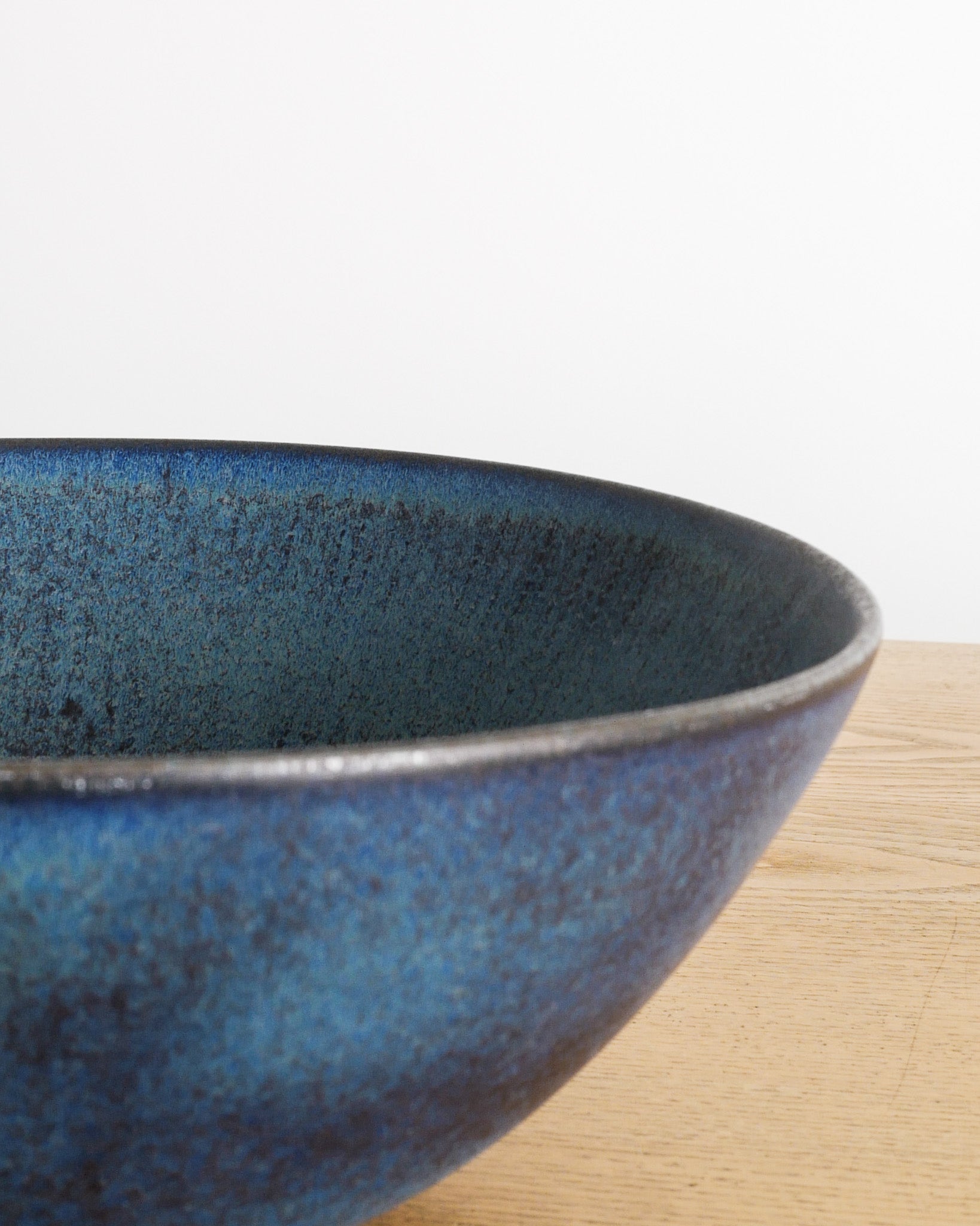 STIG LINDBERG LARGE CERAMIC BOWL, 1960s