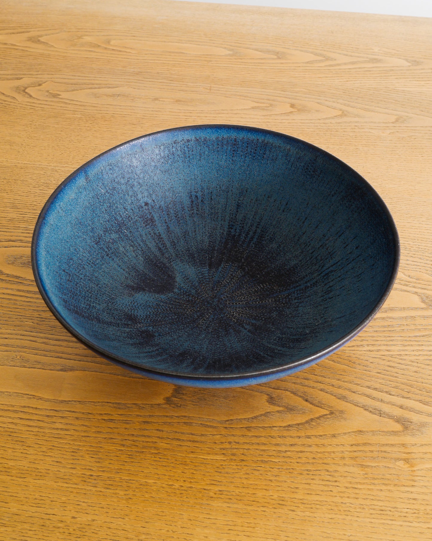 STIG LINDBERG LARGE CERAMIC BOWL, 1960s