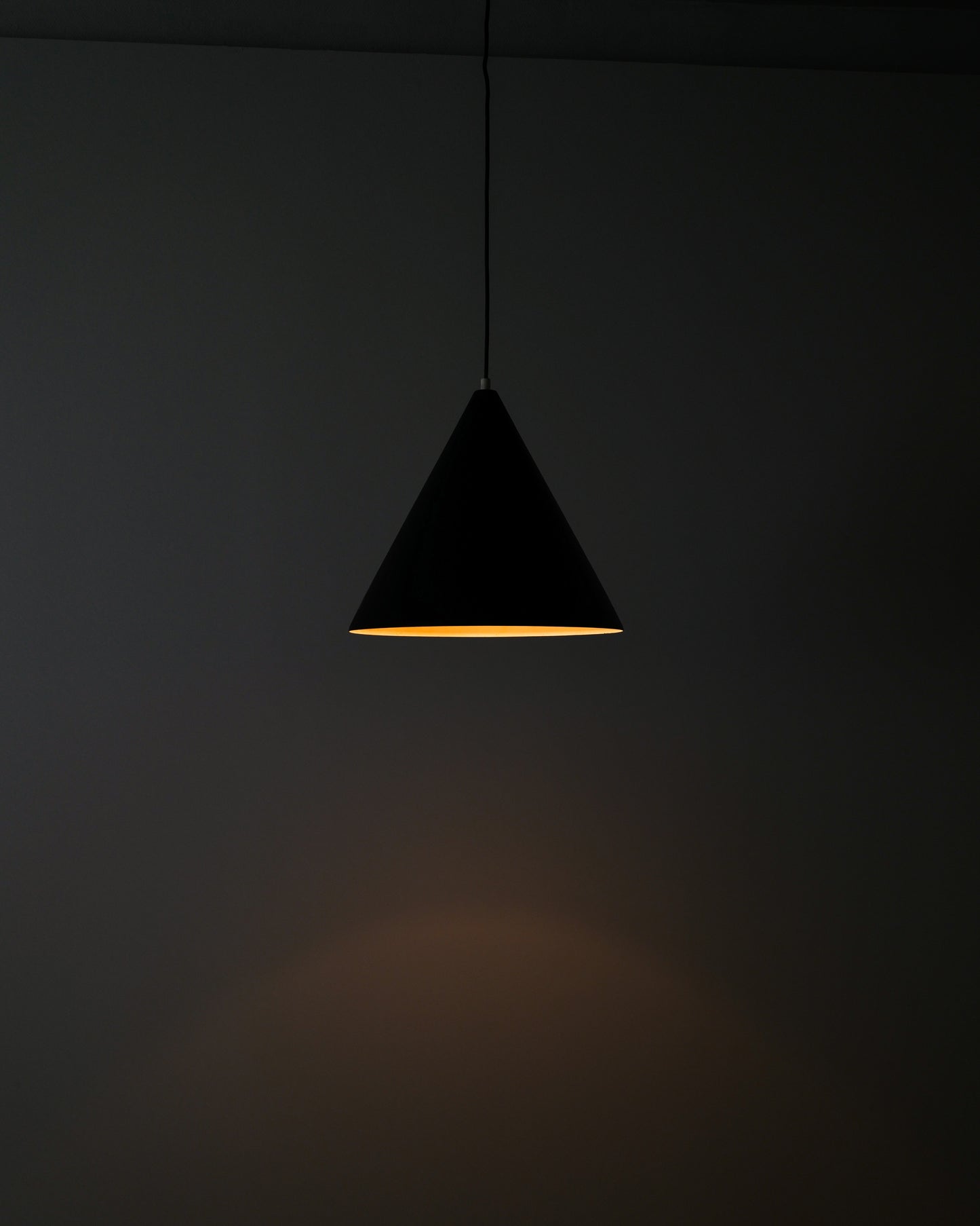 HANS-AGNE JAKOBSSON BLACK PENDANT, 1960s